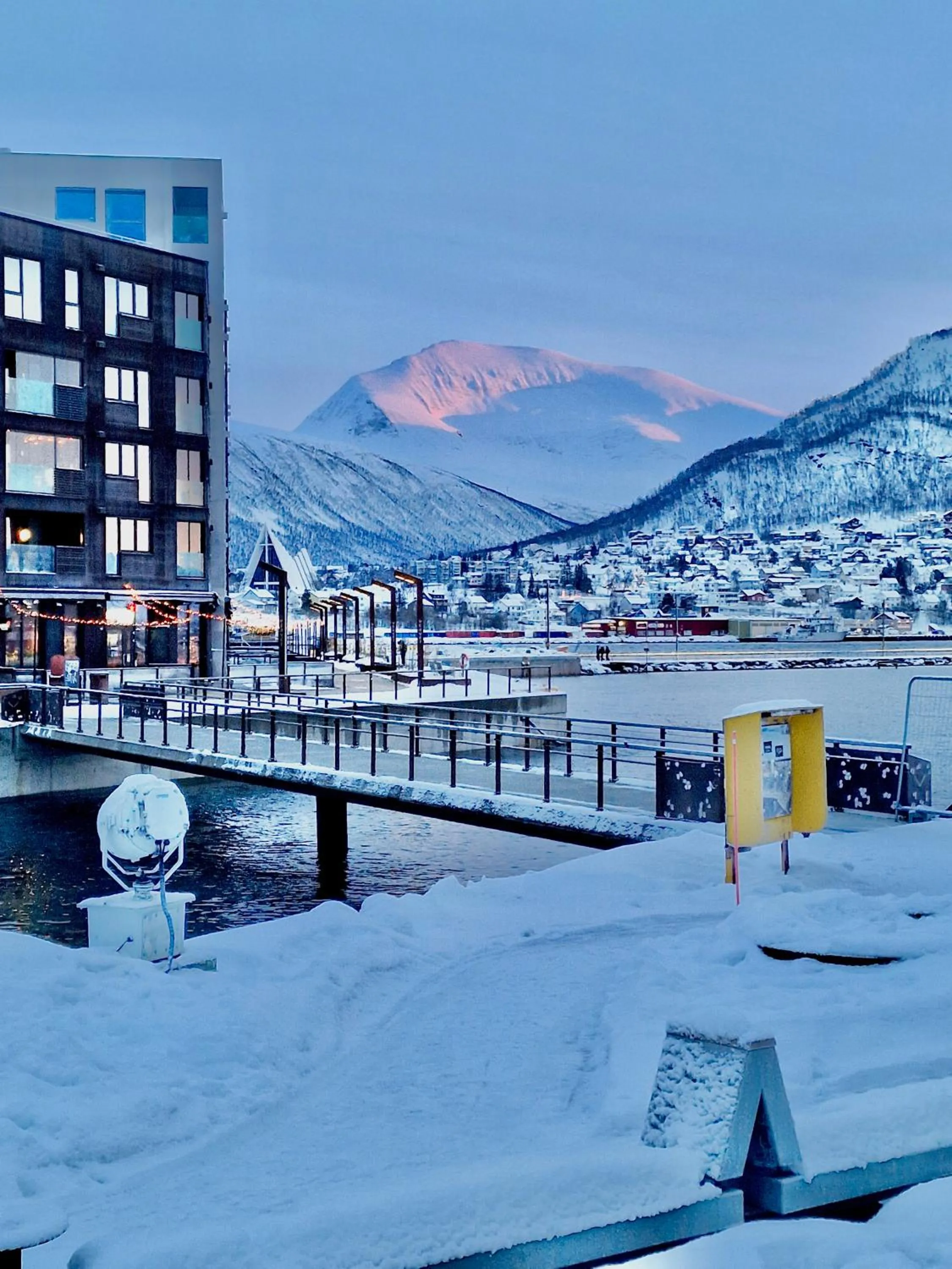 Winter in TotalApartments Vervet Gjøa