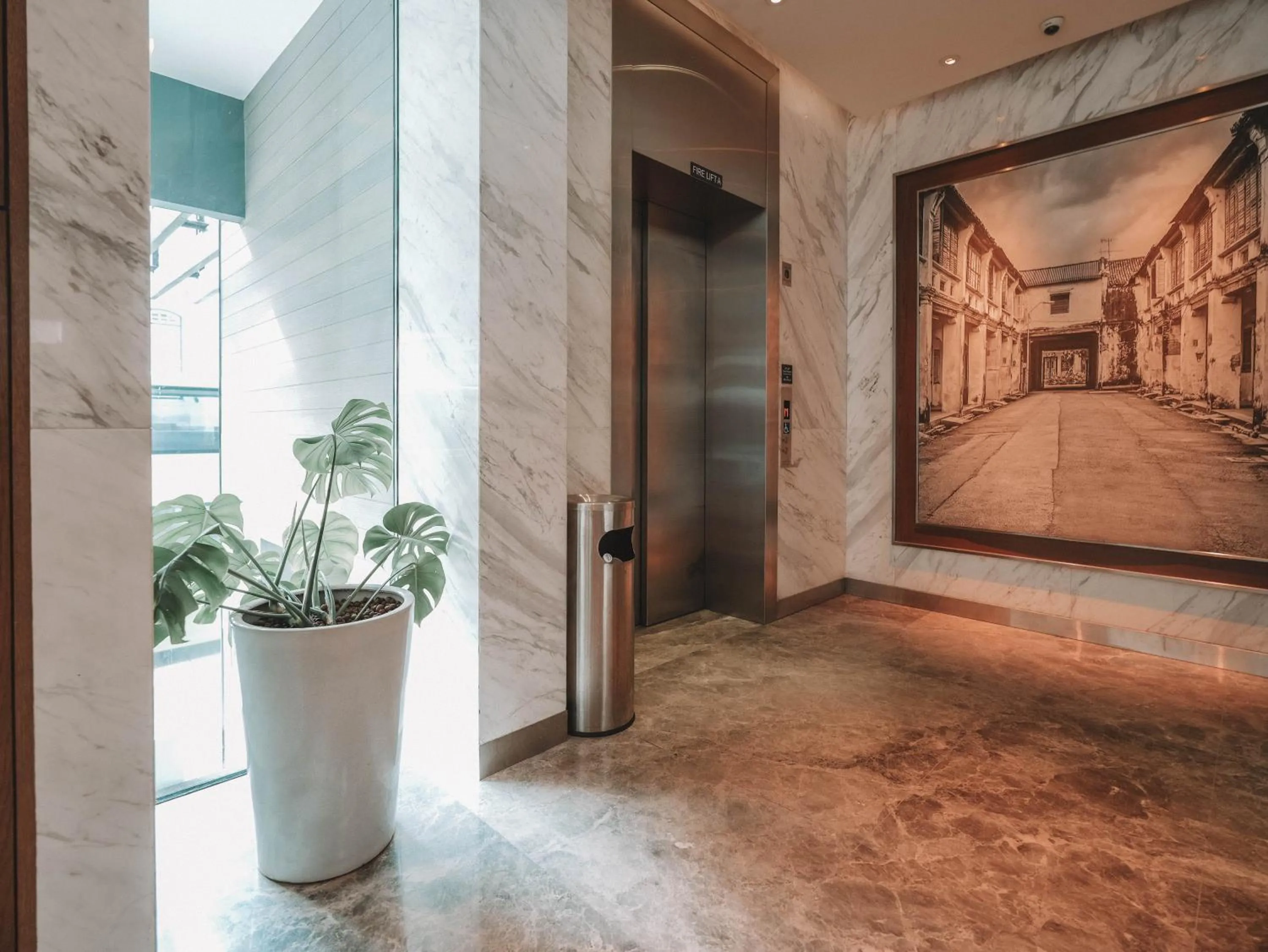 Amrise Hotel Kitchener