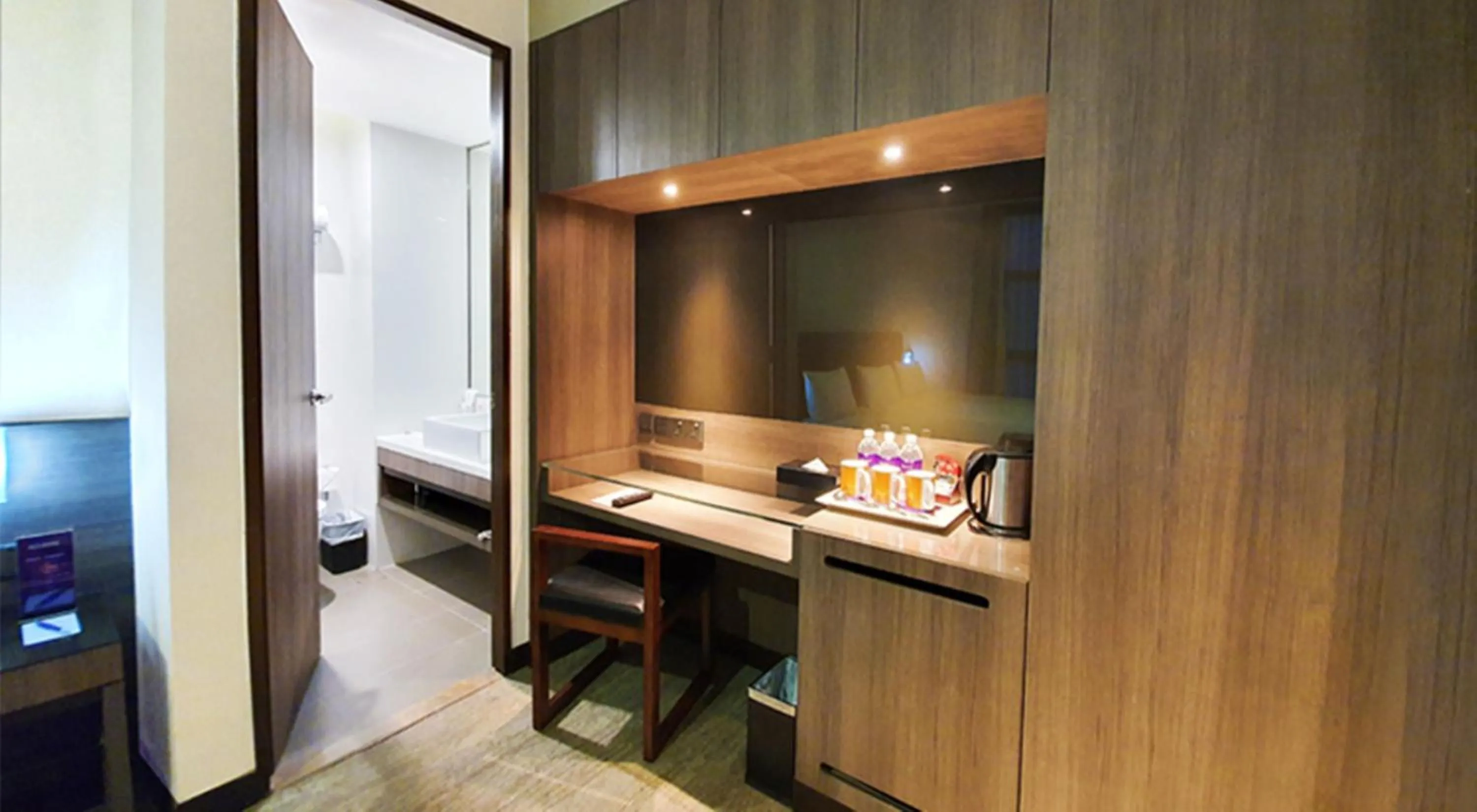 Amrise Hotel Kitchener