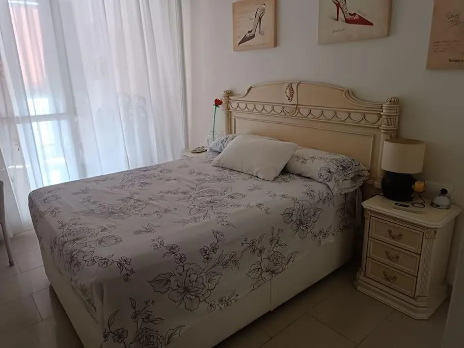 Bed in Gemelos 2 Benidorm