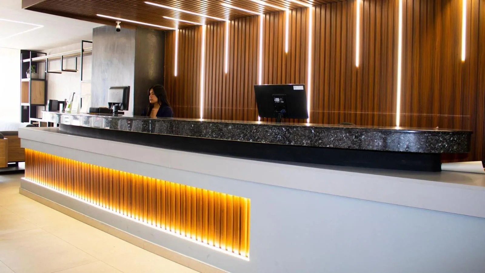 Lobby or reception in HOTEL PLAZUELA REAL