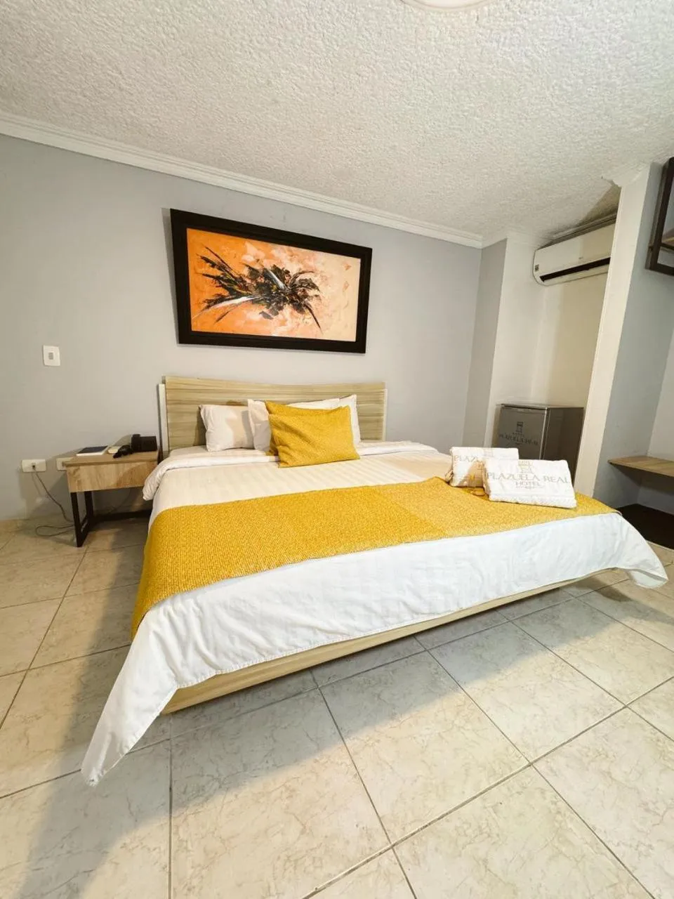 Bed in HOTEL PLAZUELA REAL