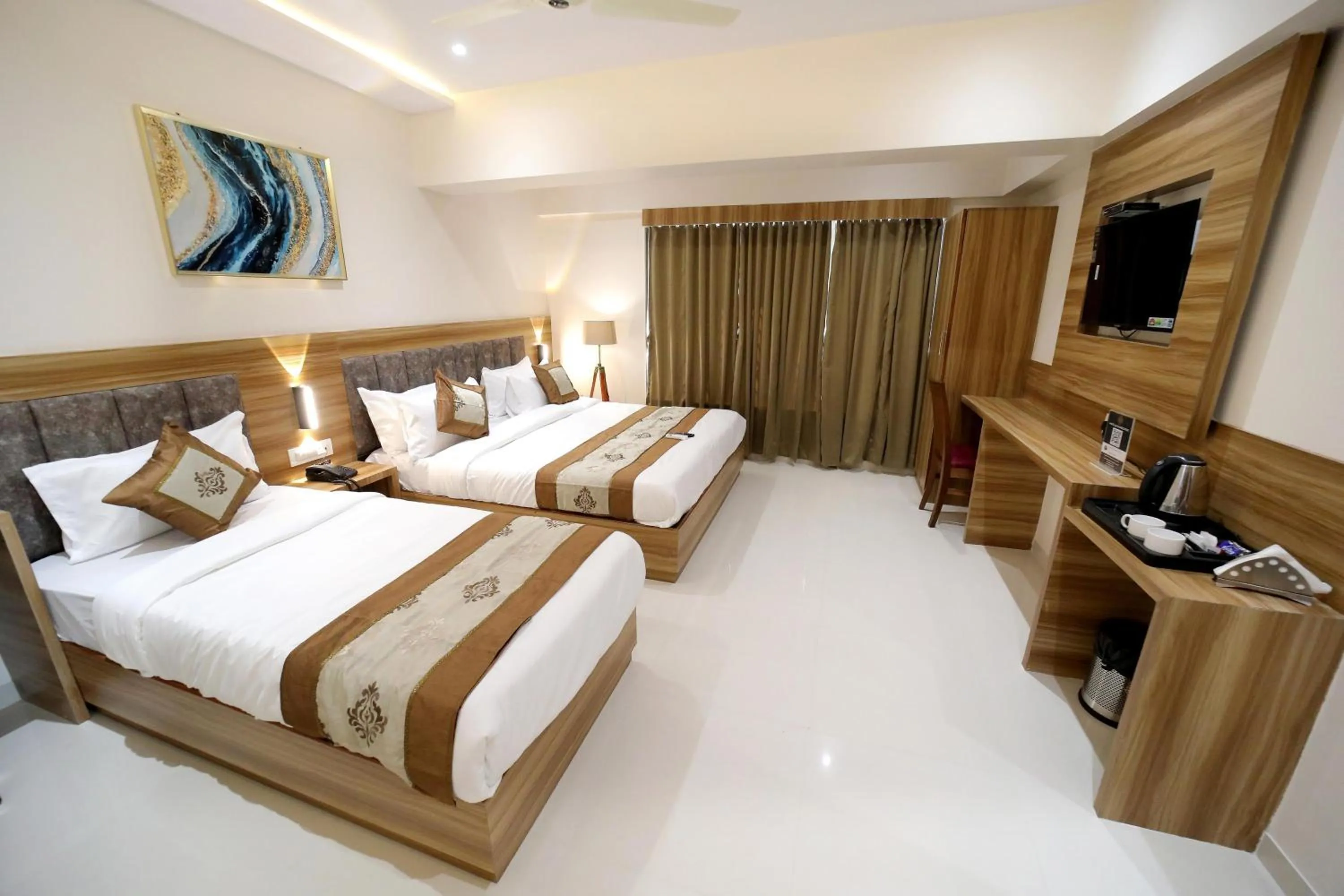 Bedroom, Bed in HOTEL ALFA EXECUTIVE