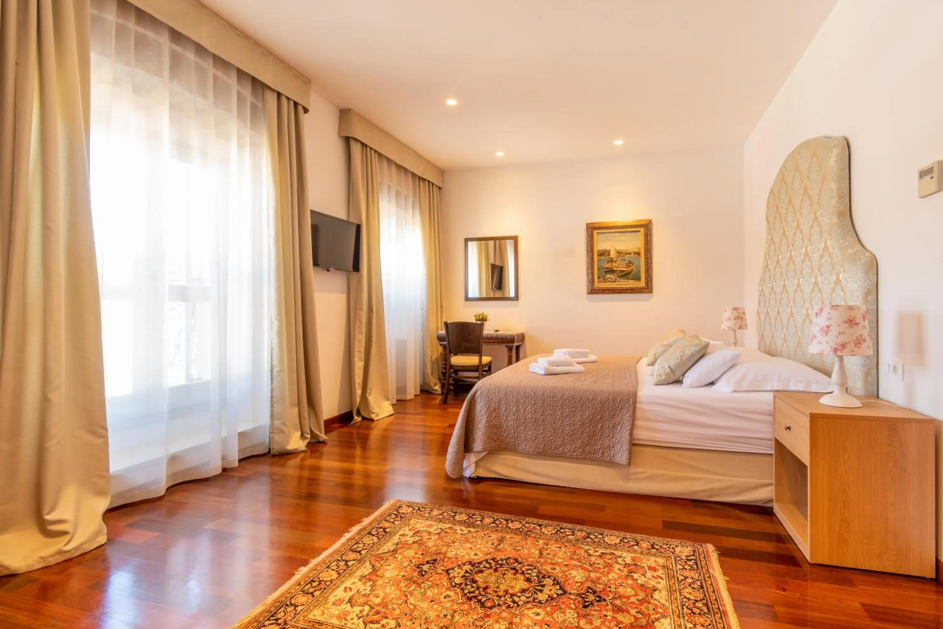 Bed in B&B Heritage Villa Apolon