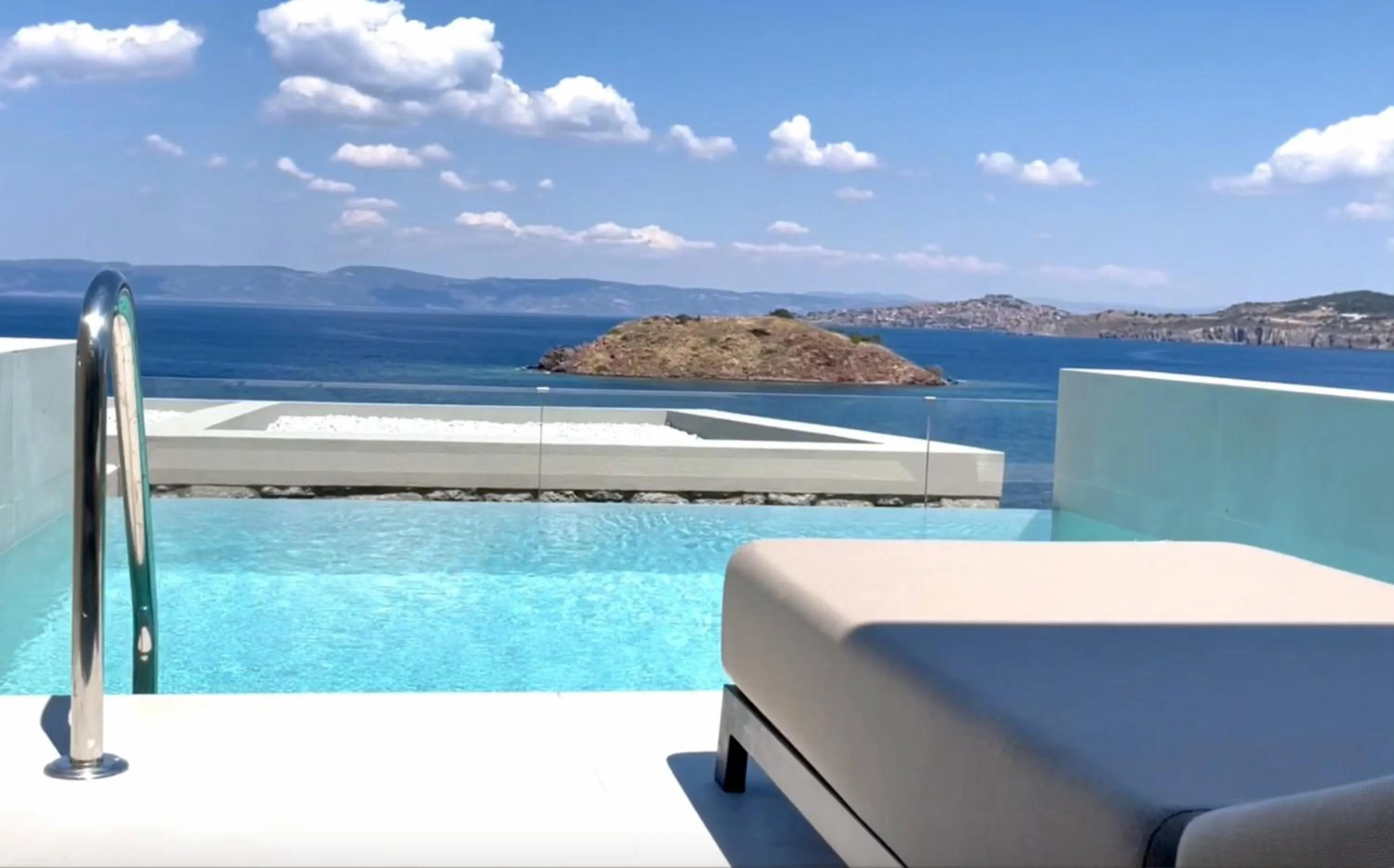 Patio in Eleia Seafront Rooms & Villas