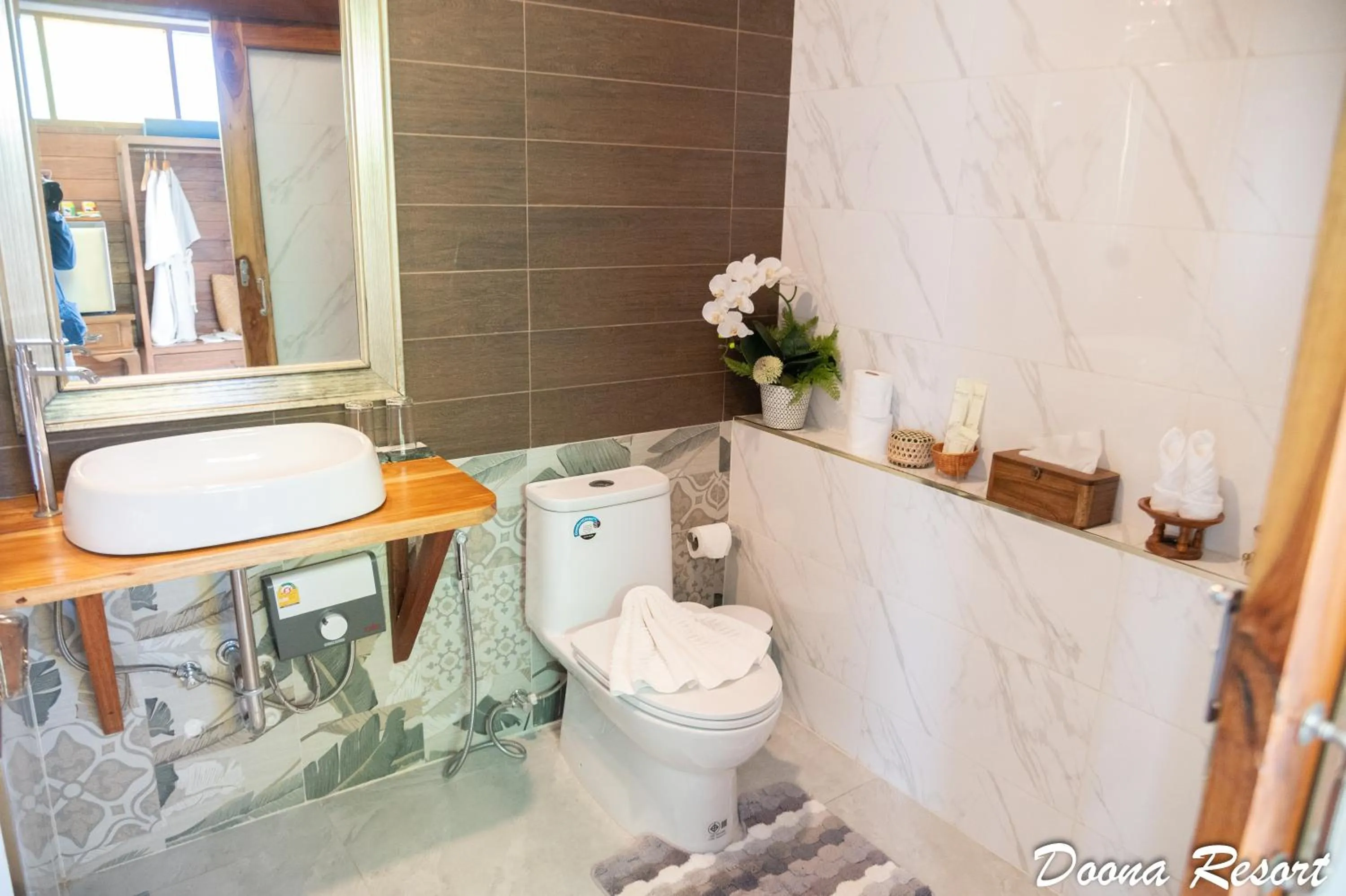 Bathroom in DooNa Resort แลภูดูนา