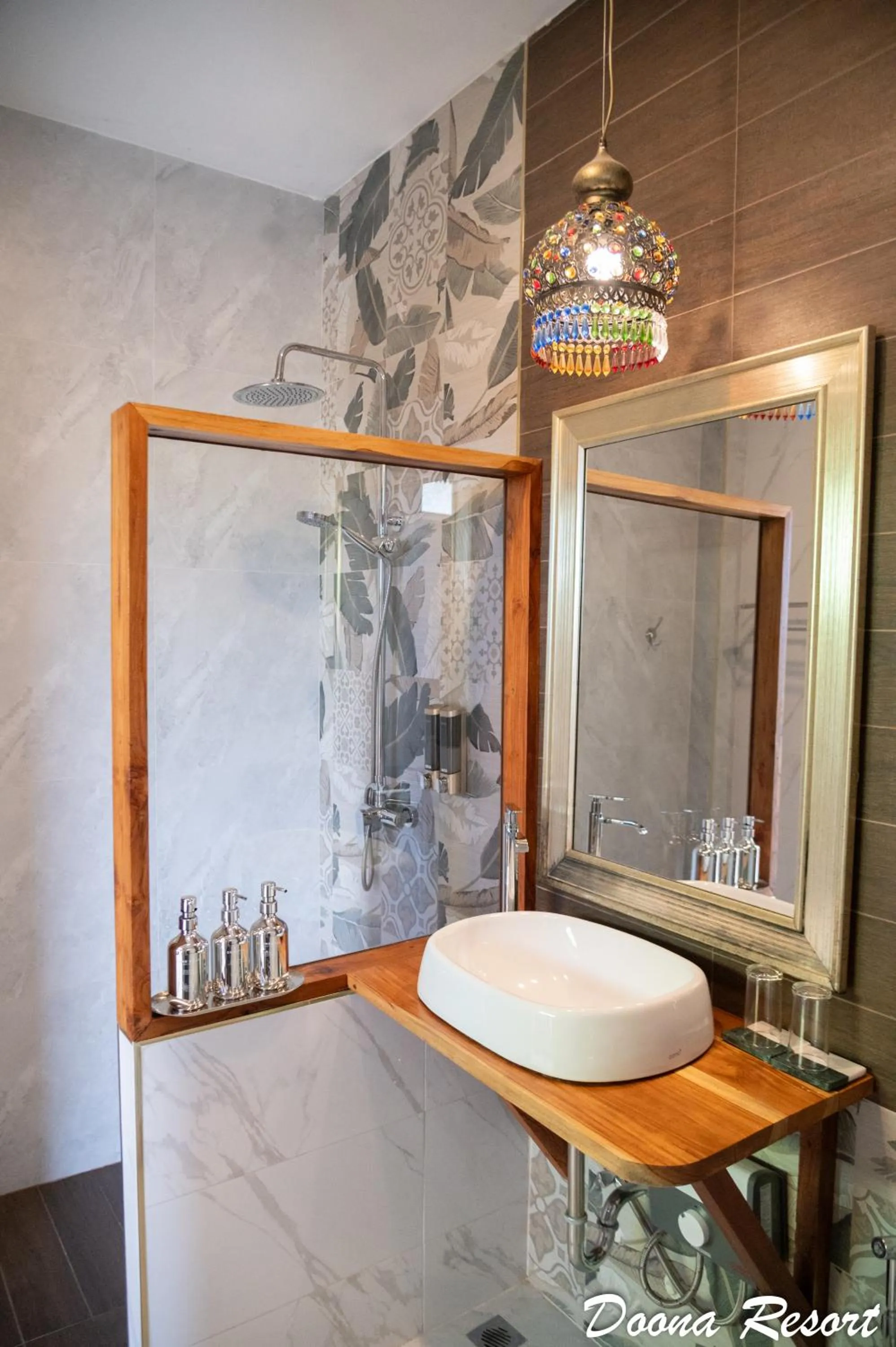 Shower in DooNa Resort แลภูดูนา