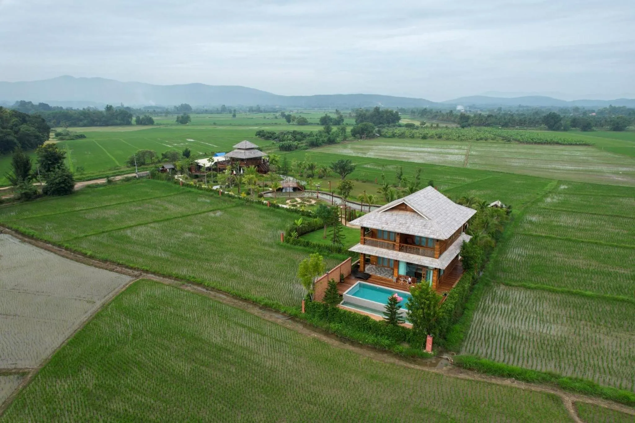 Swimming pool in DooNa Resort แลภูดูนา
