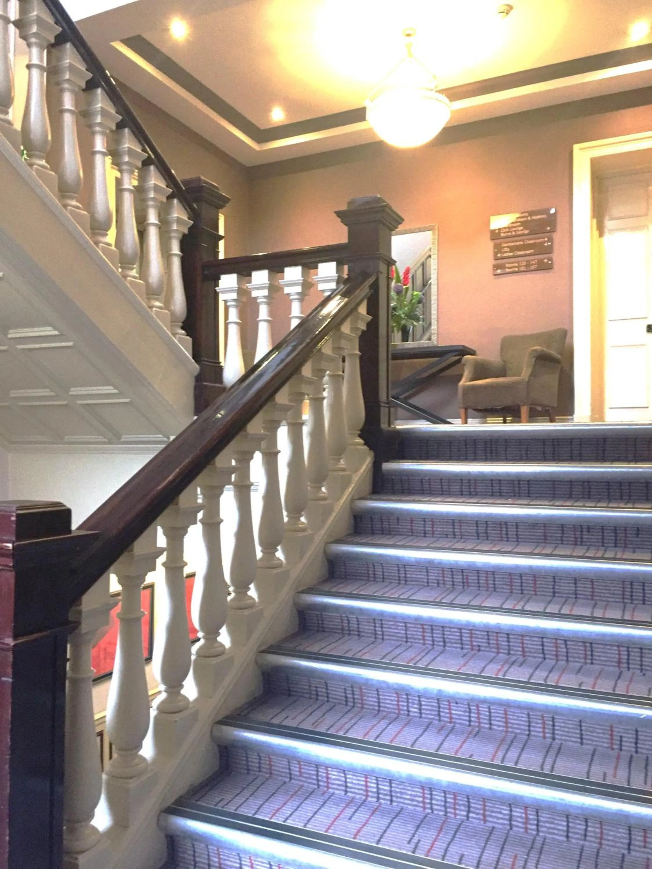 Property building in Millennium Hotel Glasgow