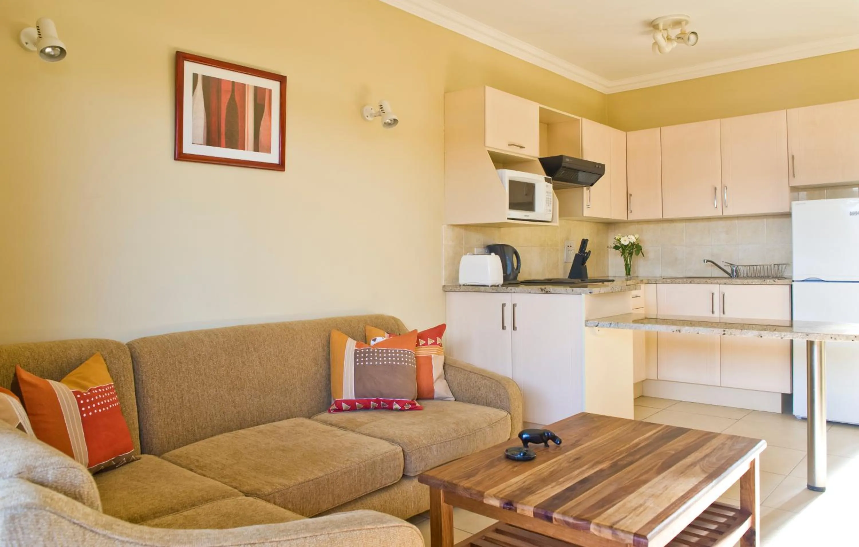 Kitchen or kitchenette in Shakespeare Court Serviced Apartments