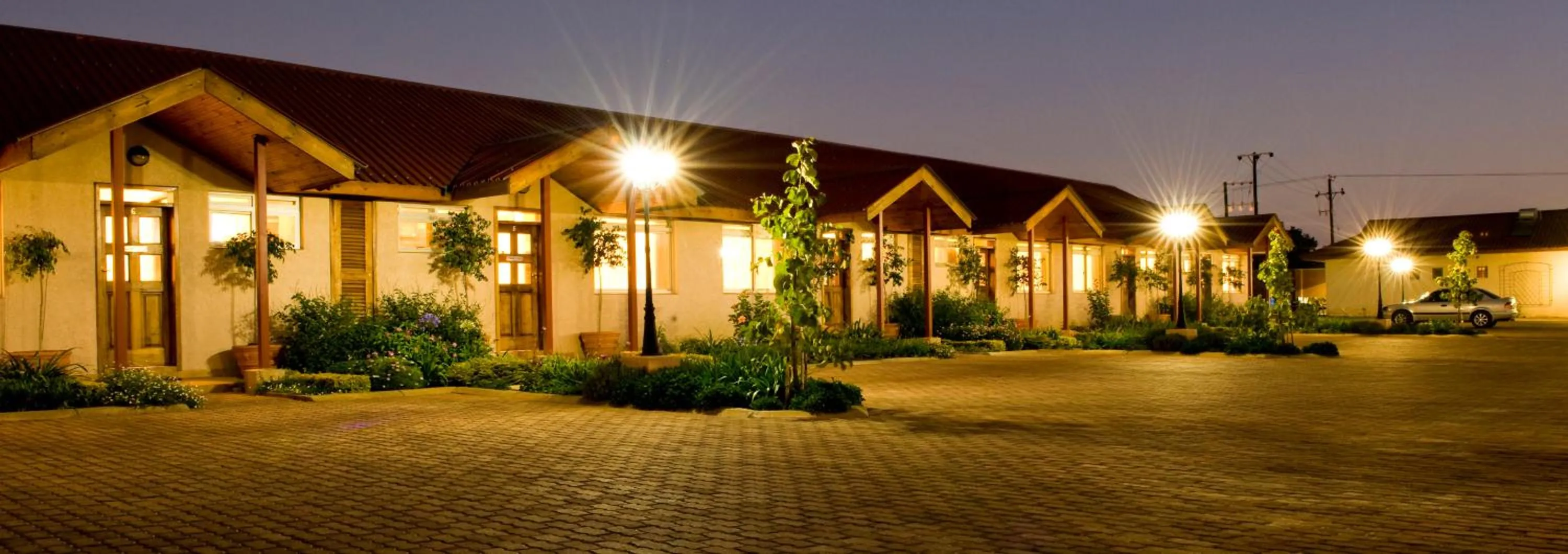 Property building in Shakespeare Court Serviced Apartments