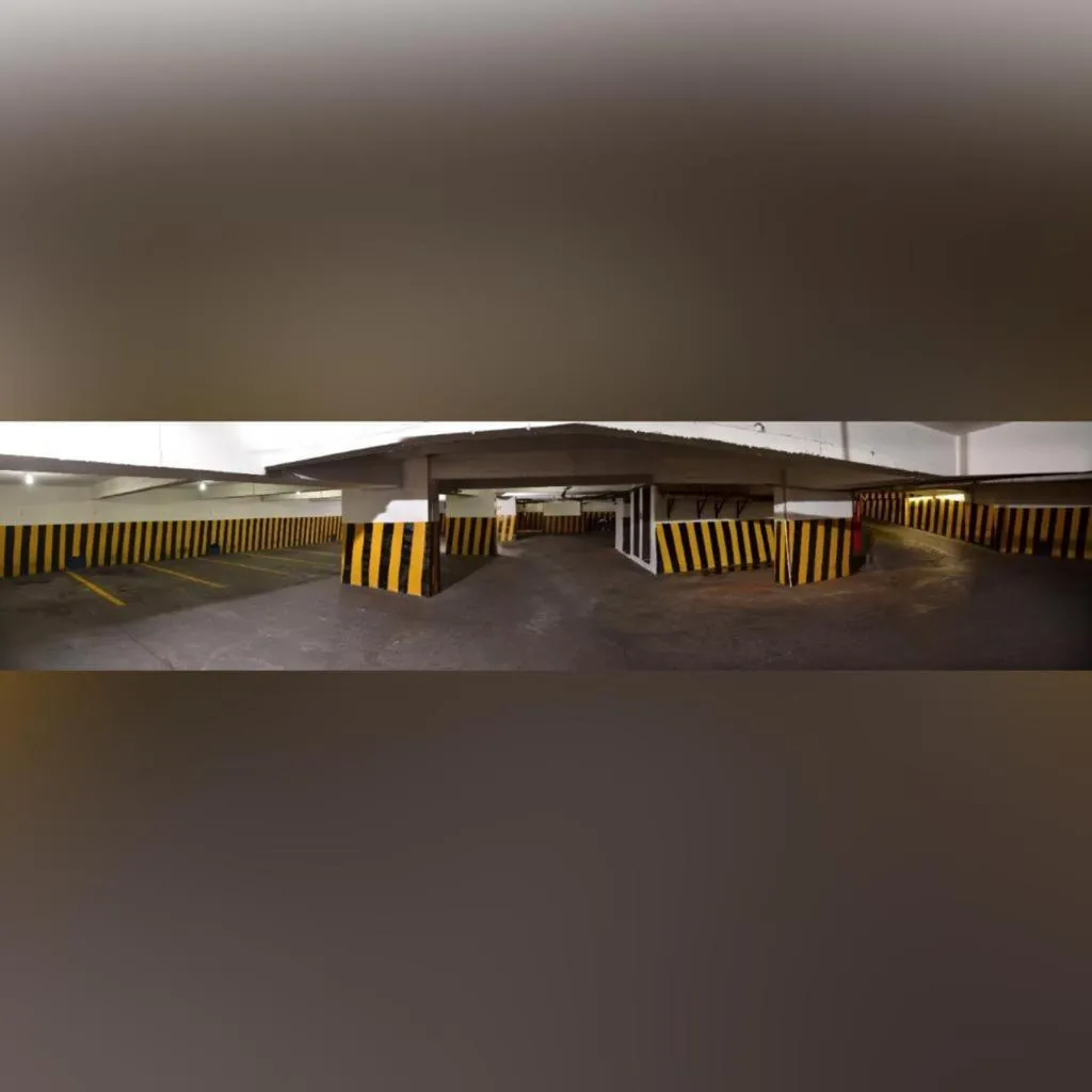 Parking in Hotel InterAmericana