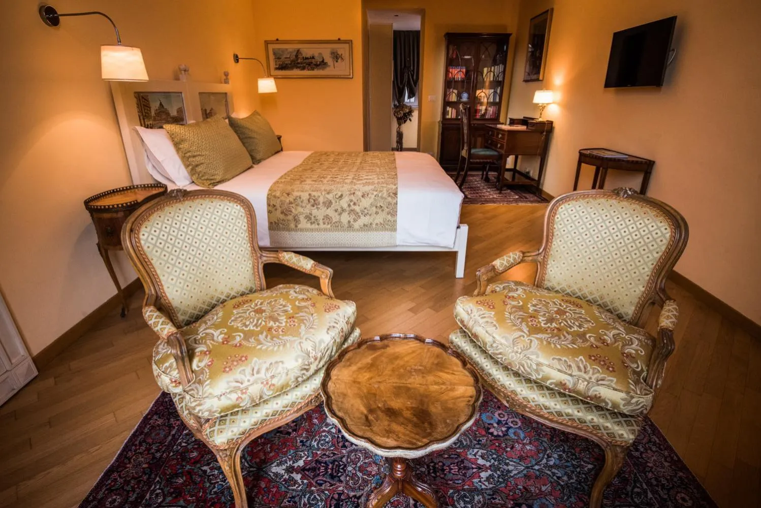 Photo of the whole room in Il Gioiellino