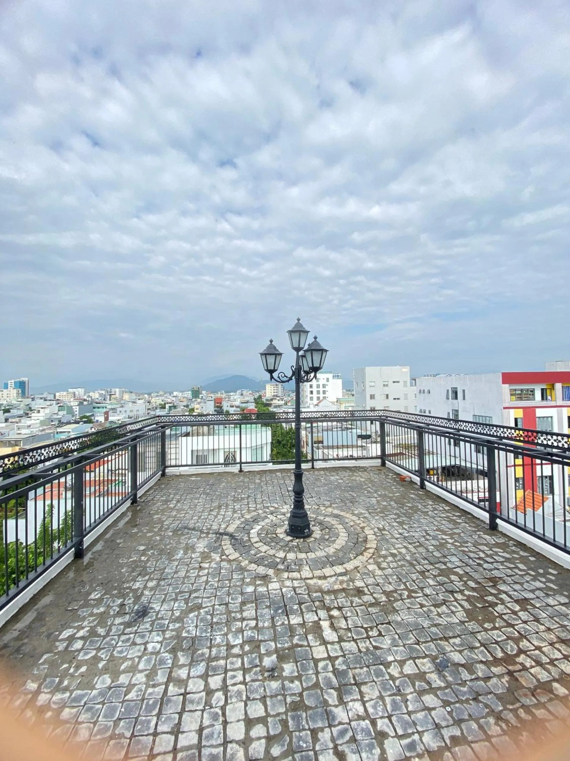 Balcony/Terrace in GOODTECH LUXURY Hotel & Apartment