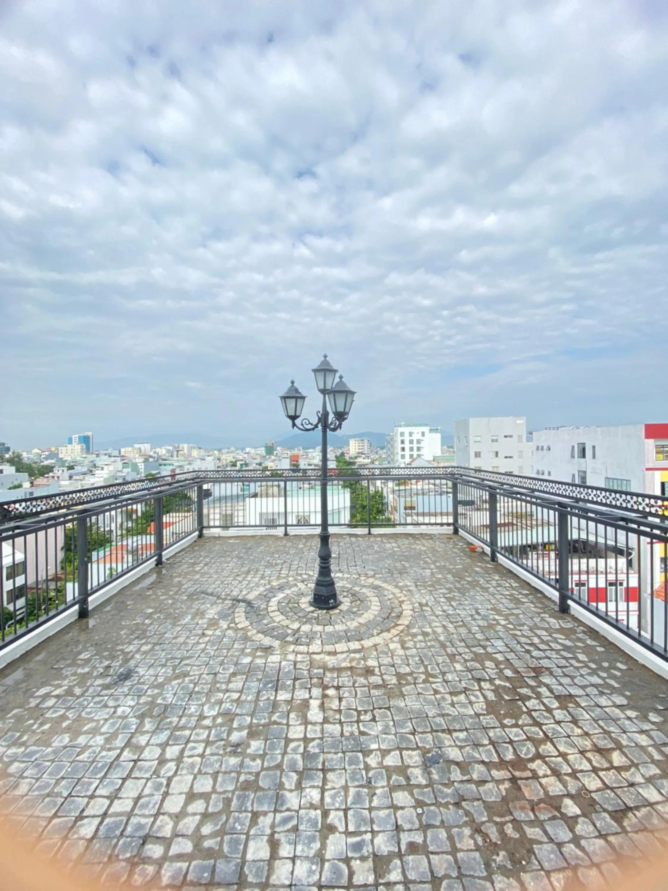 Balcony/Terrace in GOODTECH LUXURY Hotel & Apartment