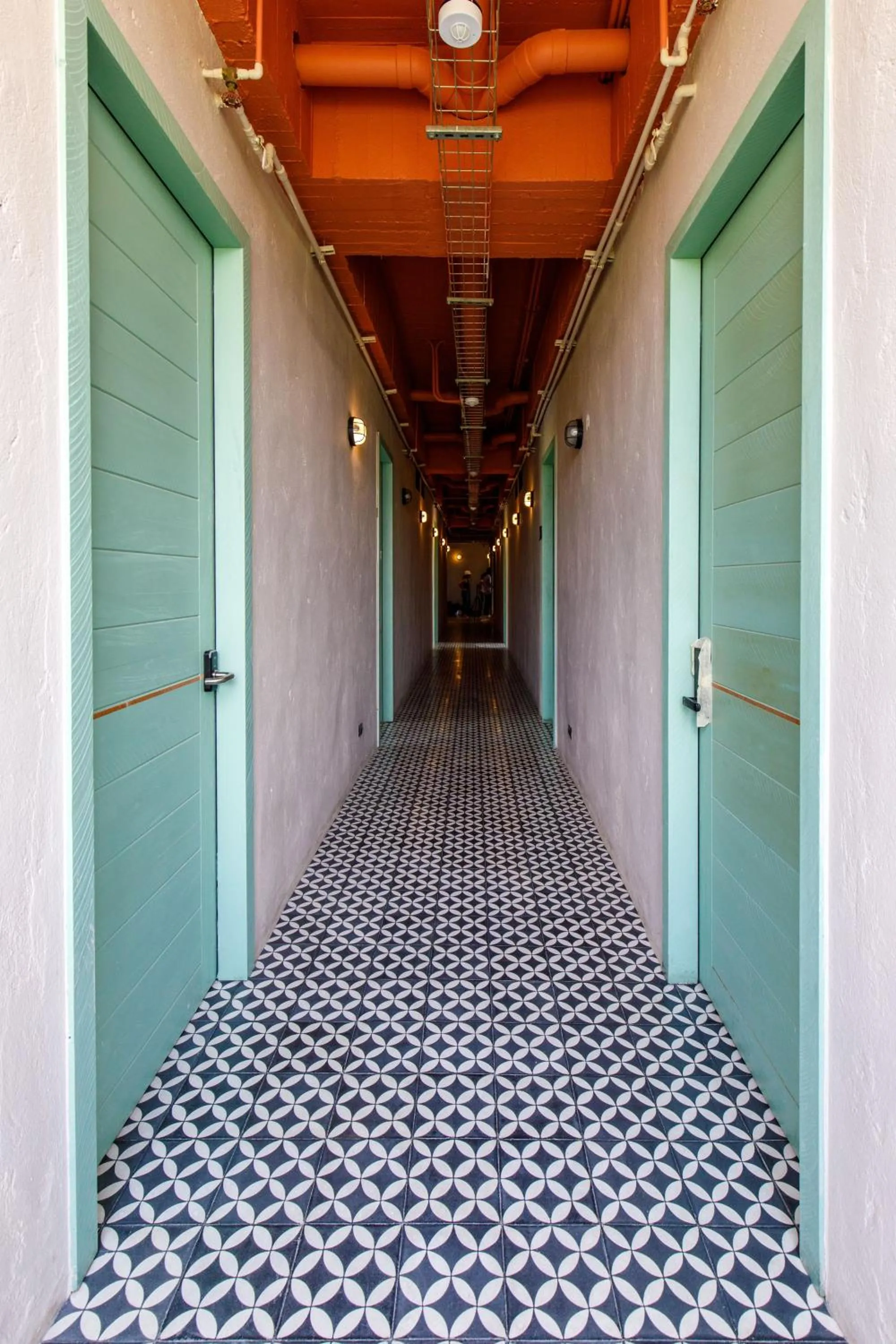 Off site in Bondo Estudio