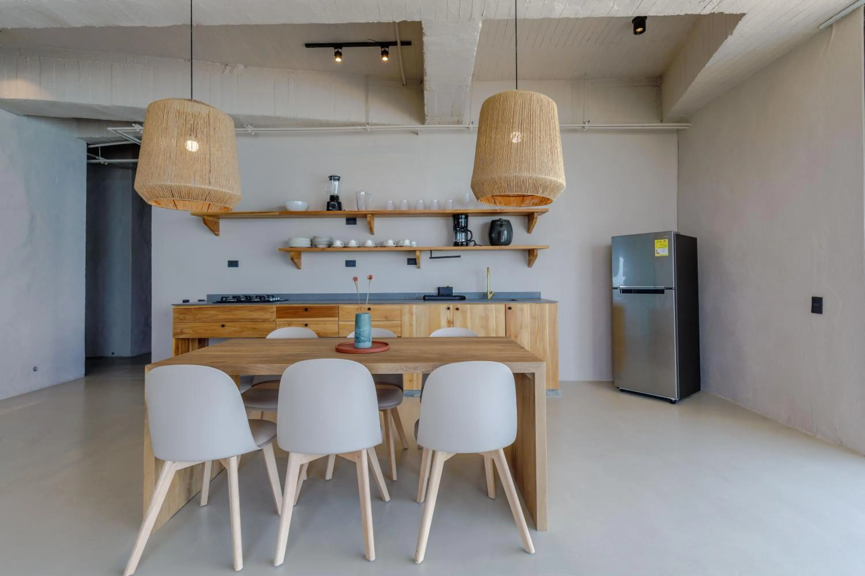 Kitchen or kitchenette in Bondo Estudio