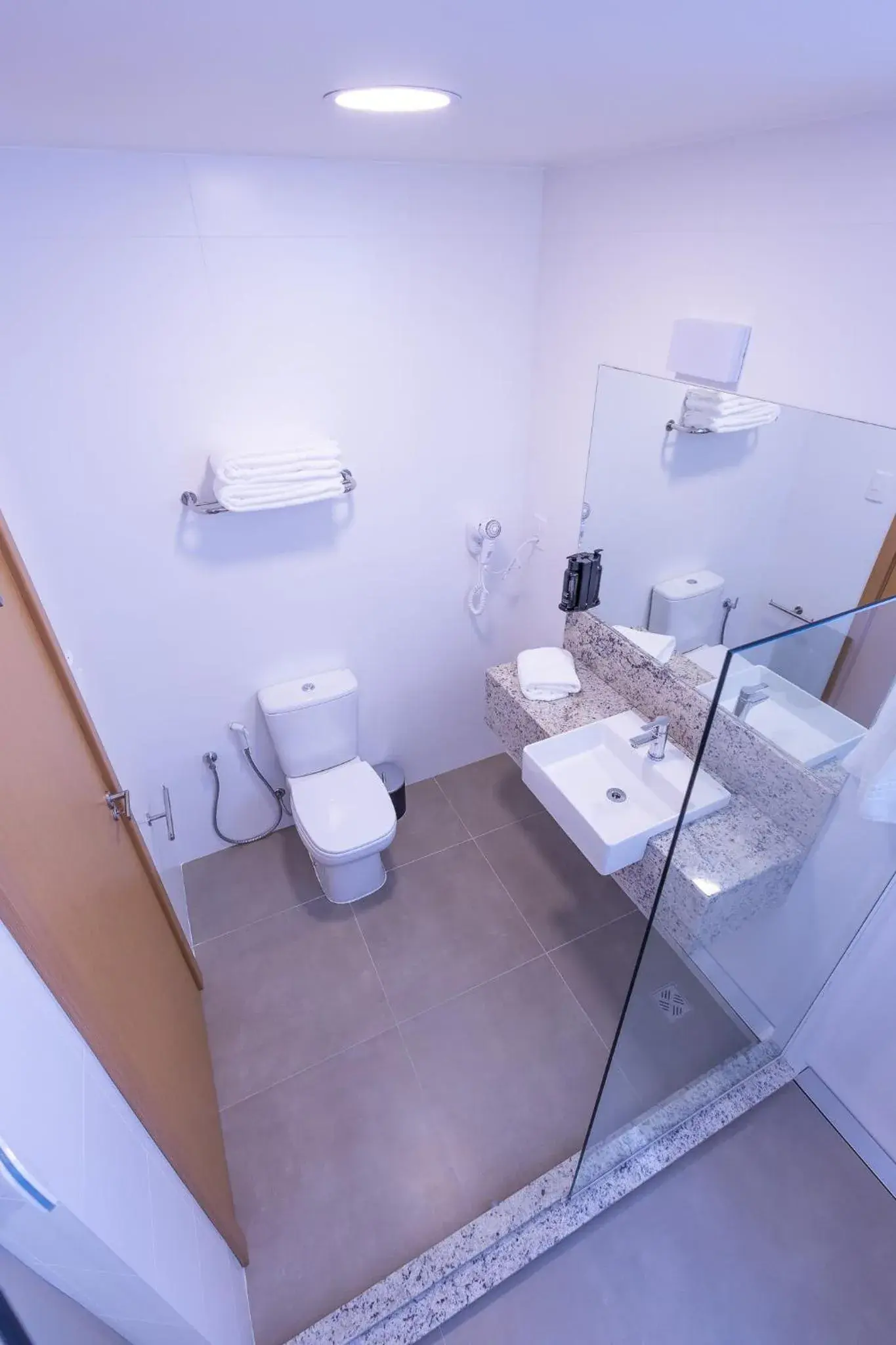 Superior Queen Room - single occupancy in Hotel Caiuá Blumenau Superior Queen Room - single occupancy in Hotel Caiuá Blumenau