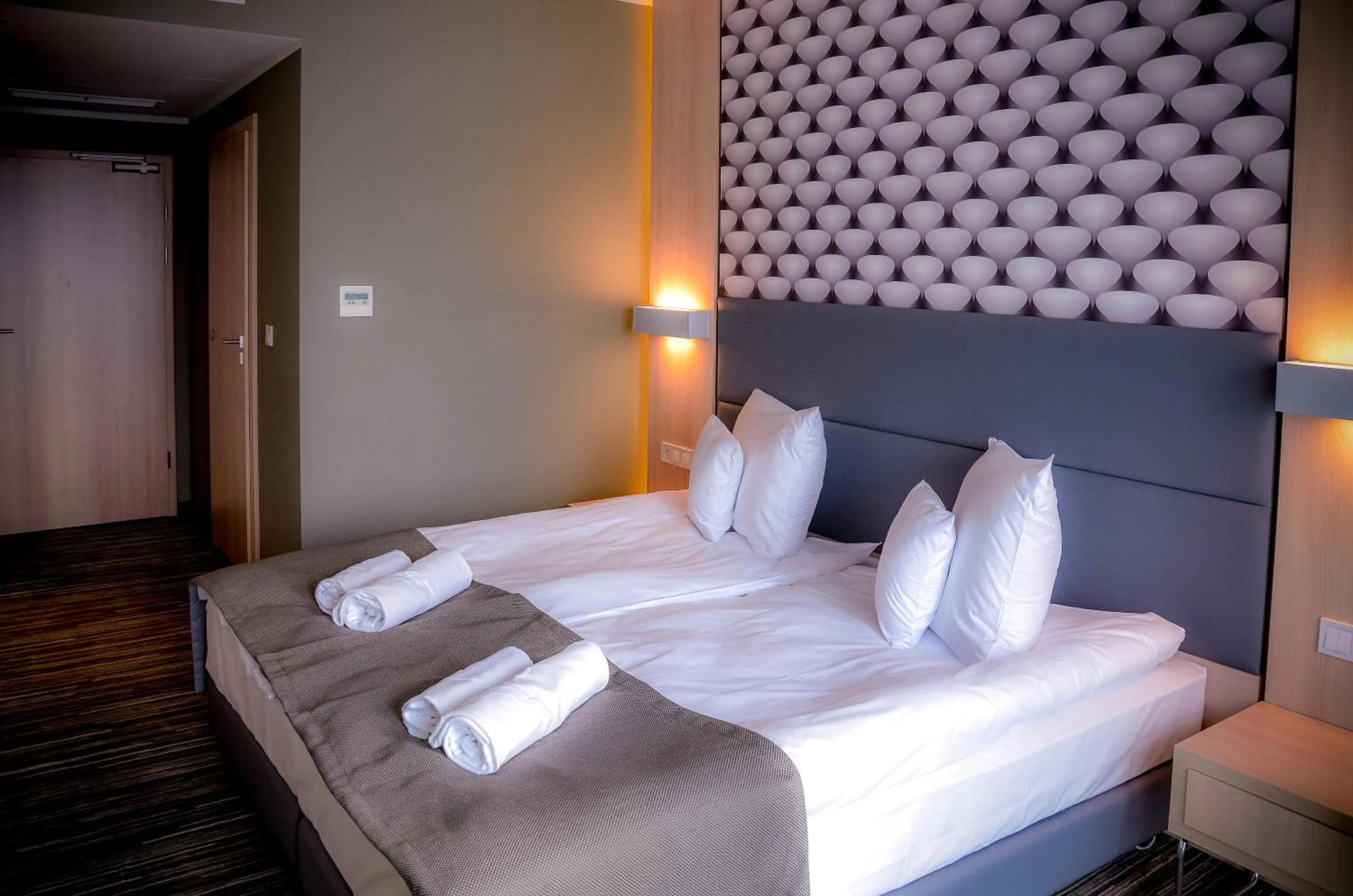 Bed in Hotel Astone Conference & Spa