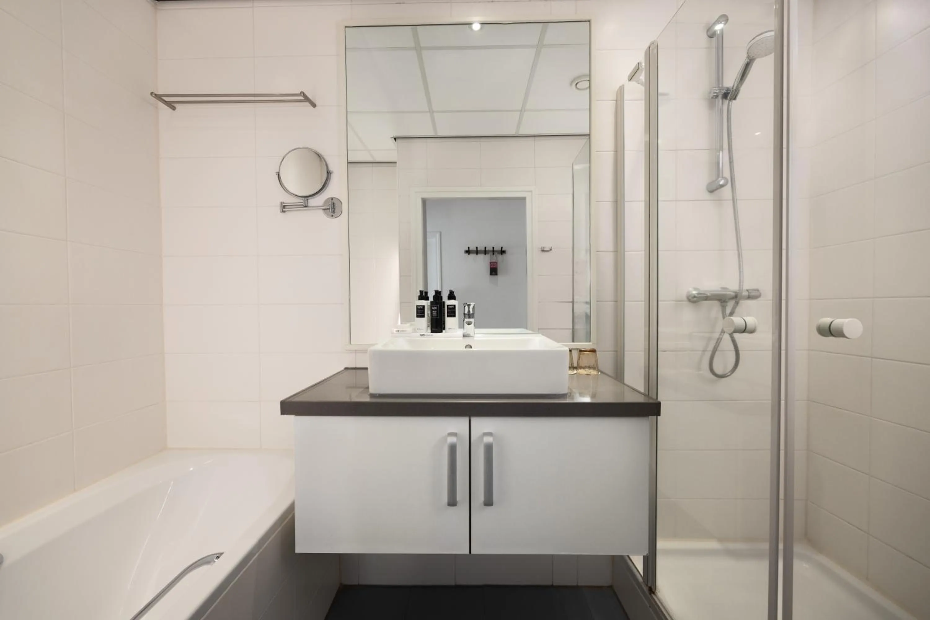 Shower in WestCord Hotel de Wadden