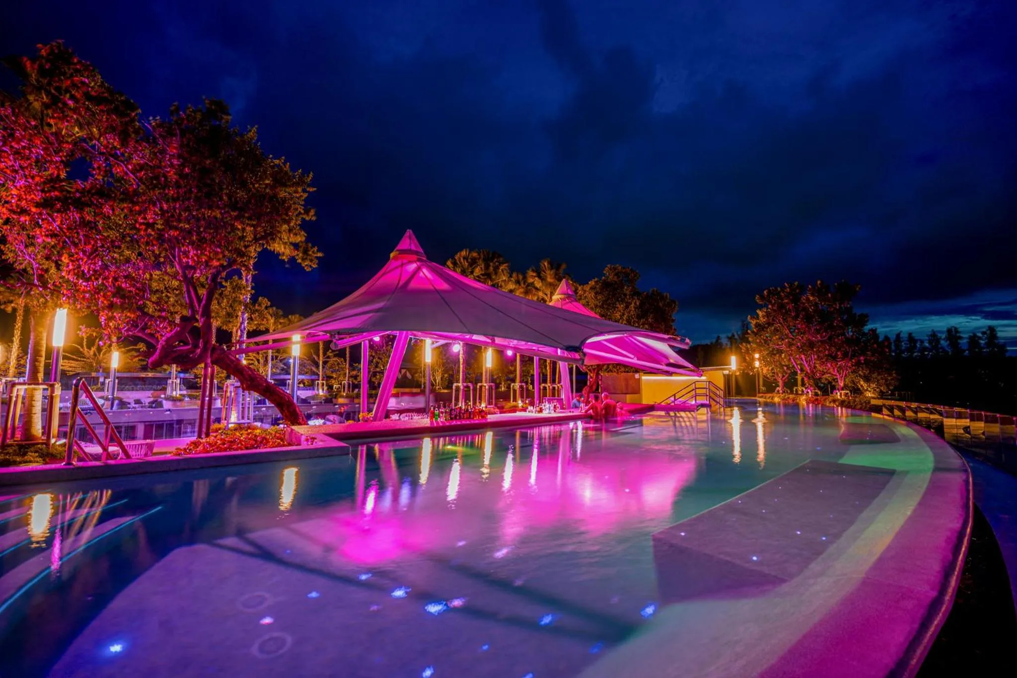 Lounge or bar in The Marin Phuket Kamala Beach