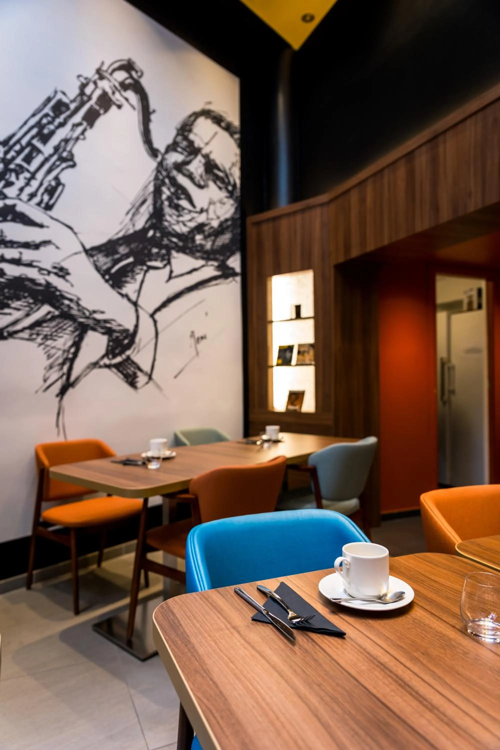 Breakfast in Hôtel Montparnasse Saint Germain