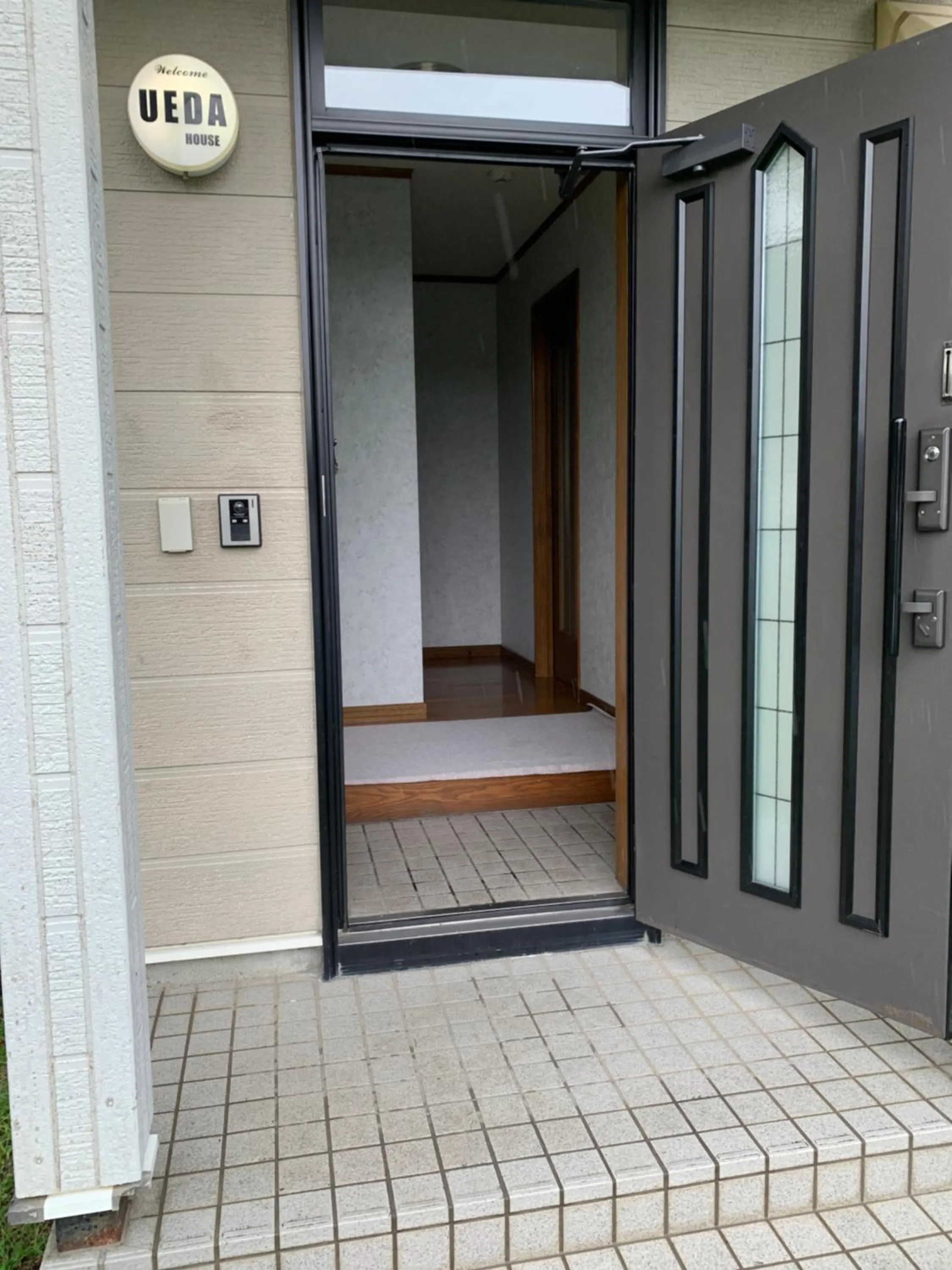 Facade/entrance in FURANO UEDA HOUSE