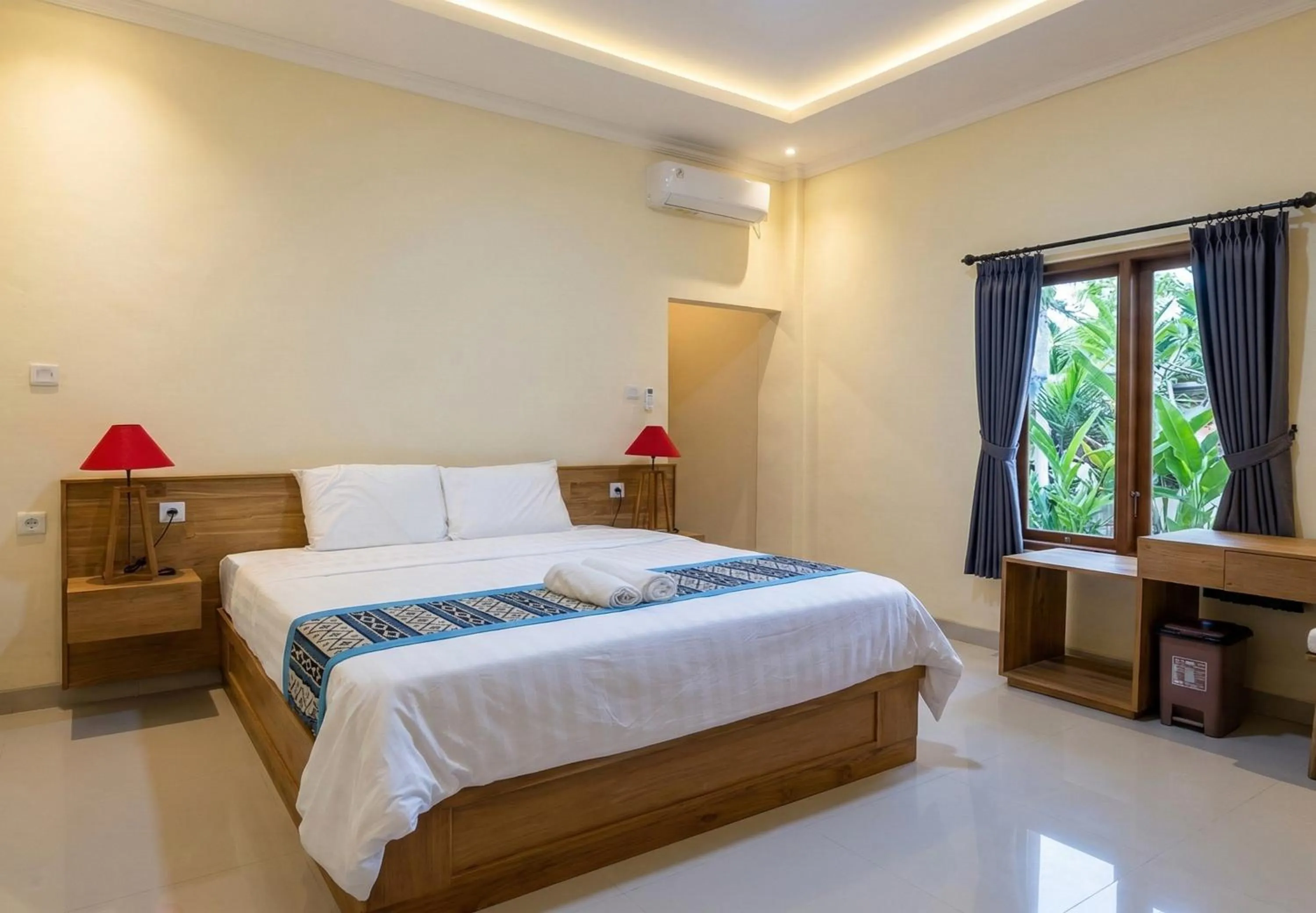 Bed in Moonlight Bisma