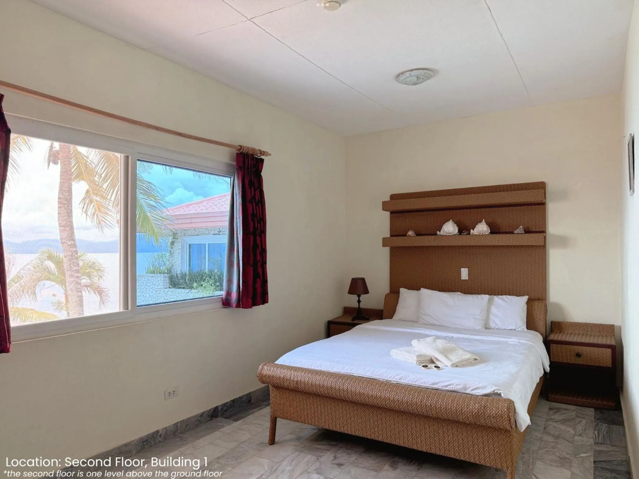 Bed in Sunset Beach Resort