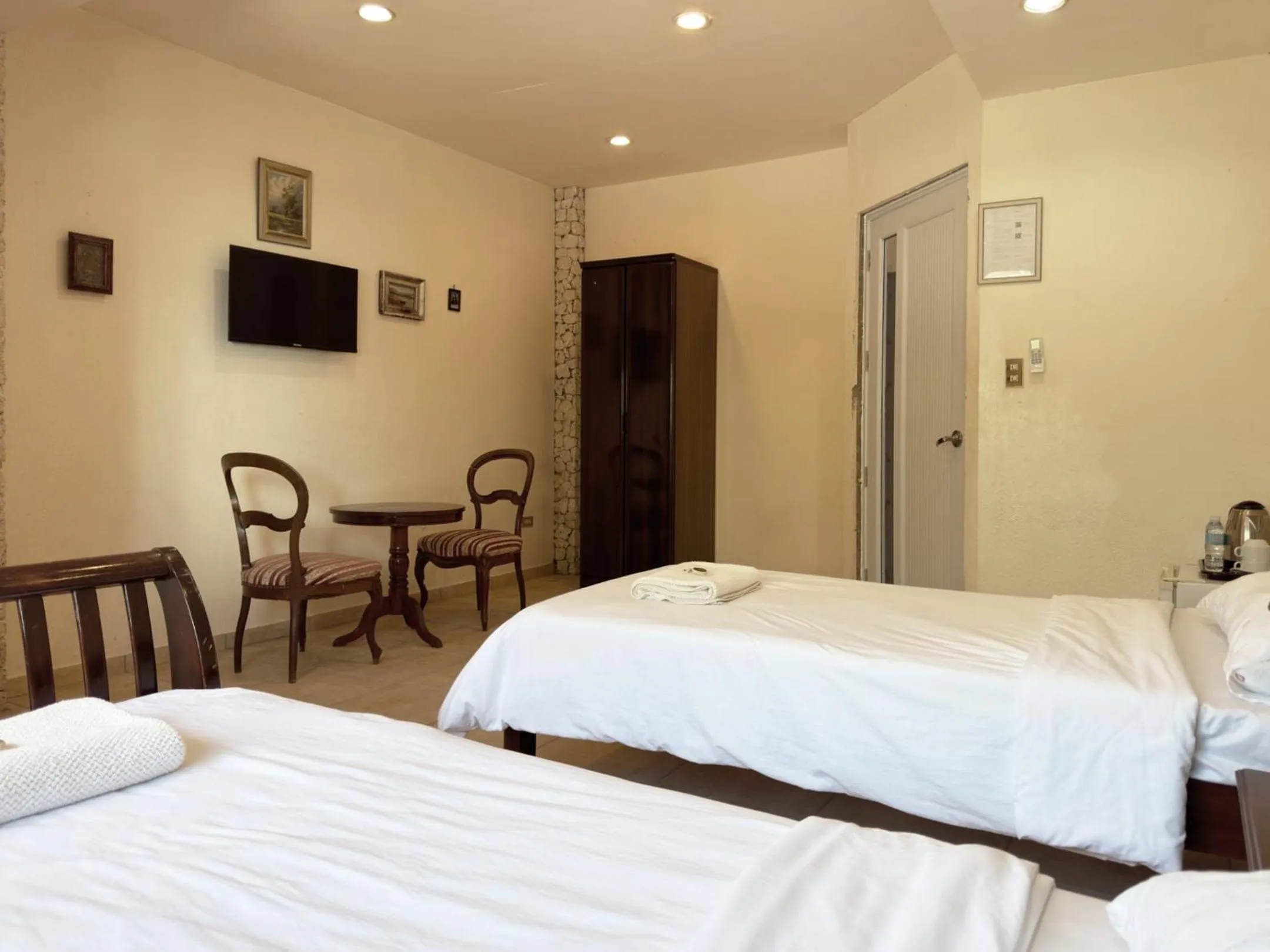 Bed in Sunset Beach Resort