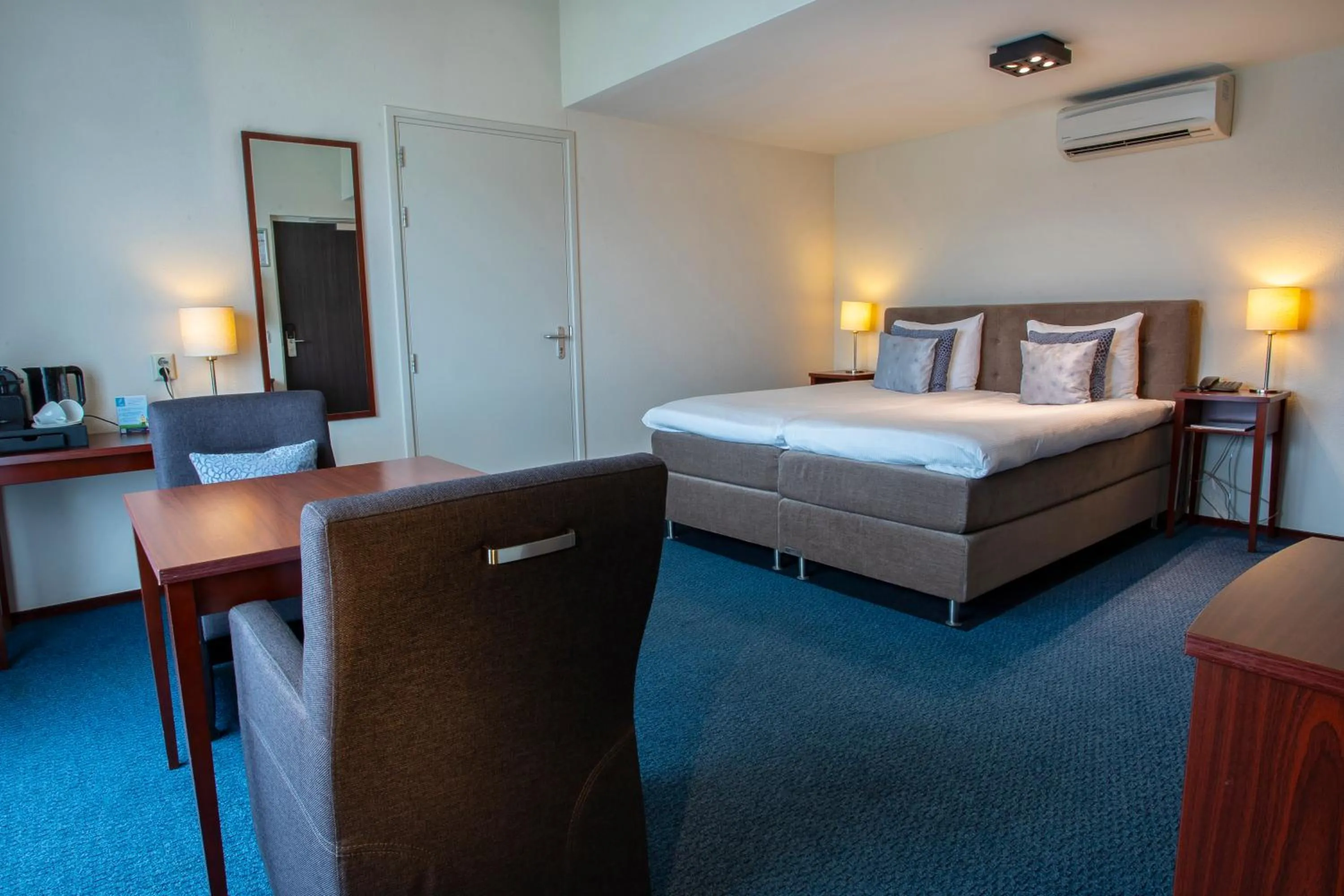 Bed in Hotel Greenside Texel