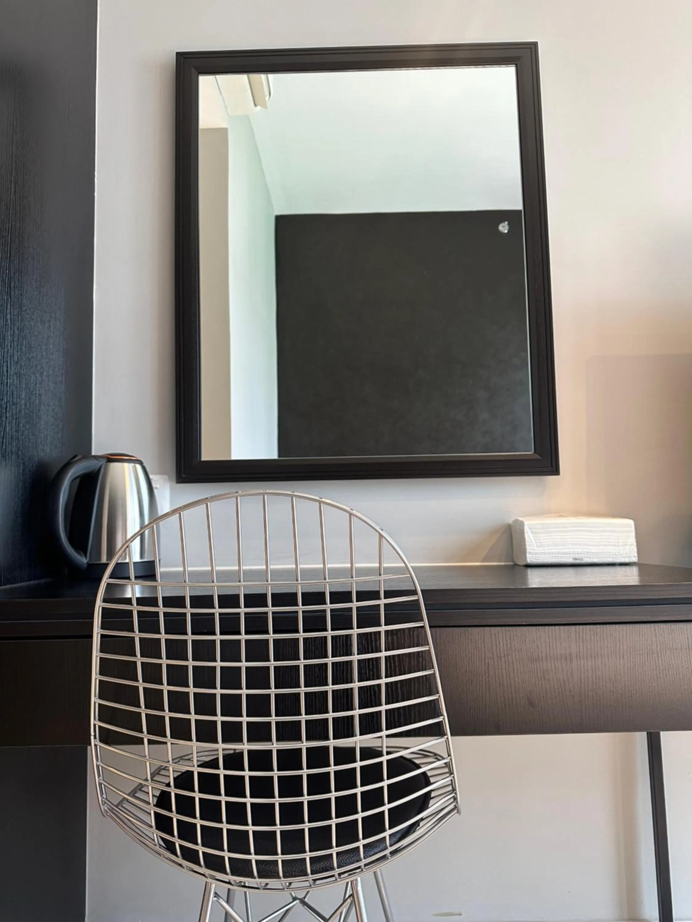 hair dresser in Axon Residence at Pavilion KLCC KL Tower view by KIMIRO