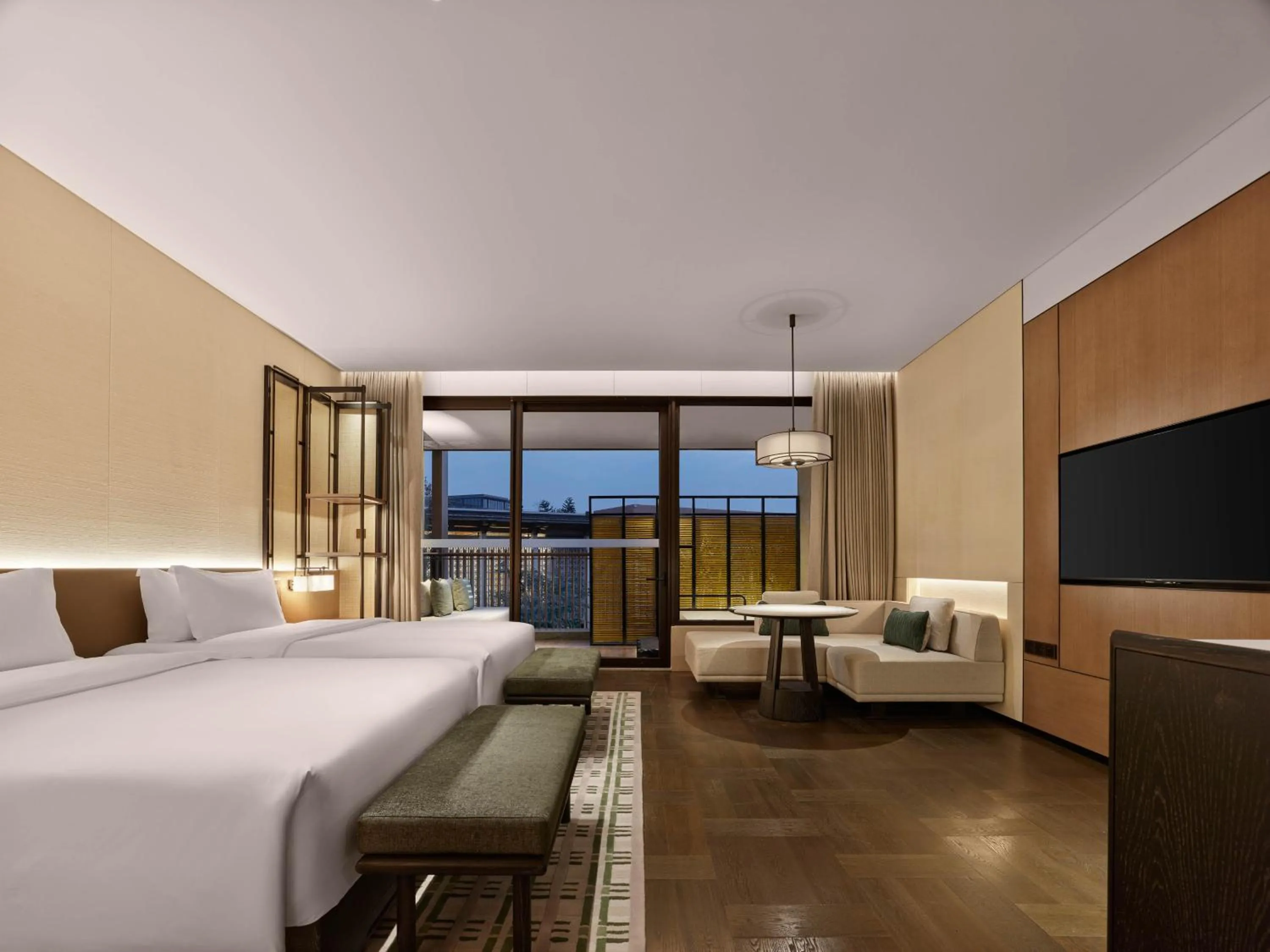 View (from property/room), Bed in Banyan Tree Dongguan Songshan Lake