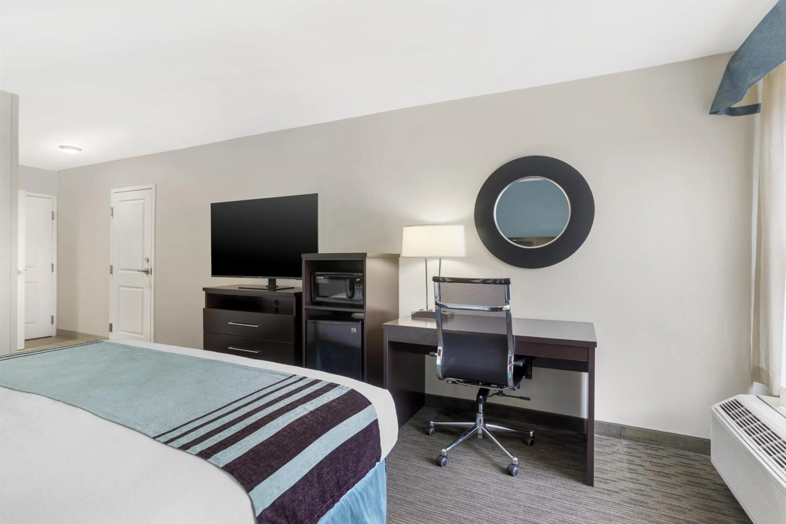 Bedroom, Bed in Best Western Plus Tallahassee North Hotel