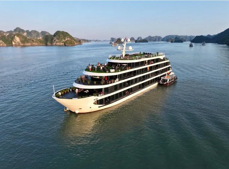 Venus Cruises Halong Bay by Venus Group
