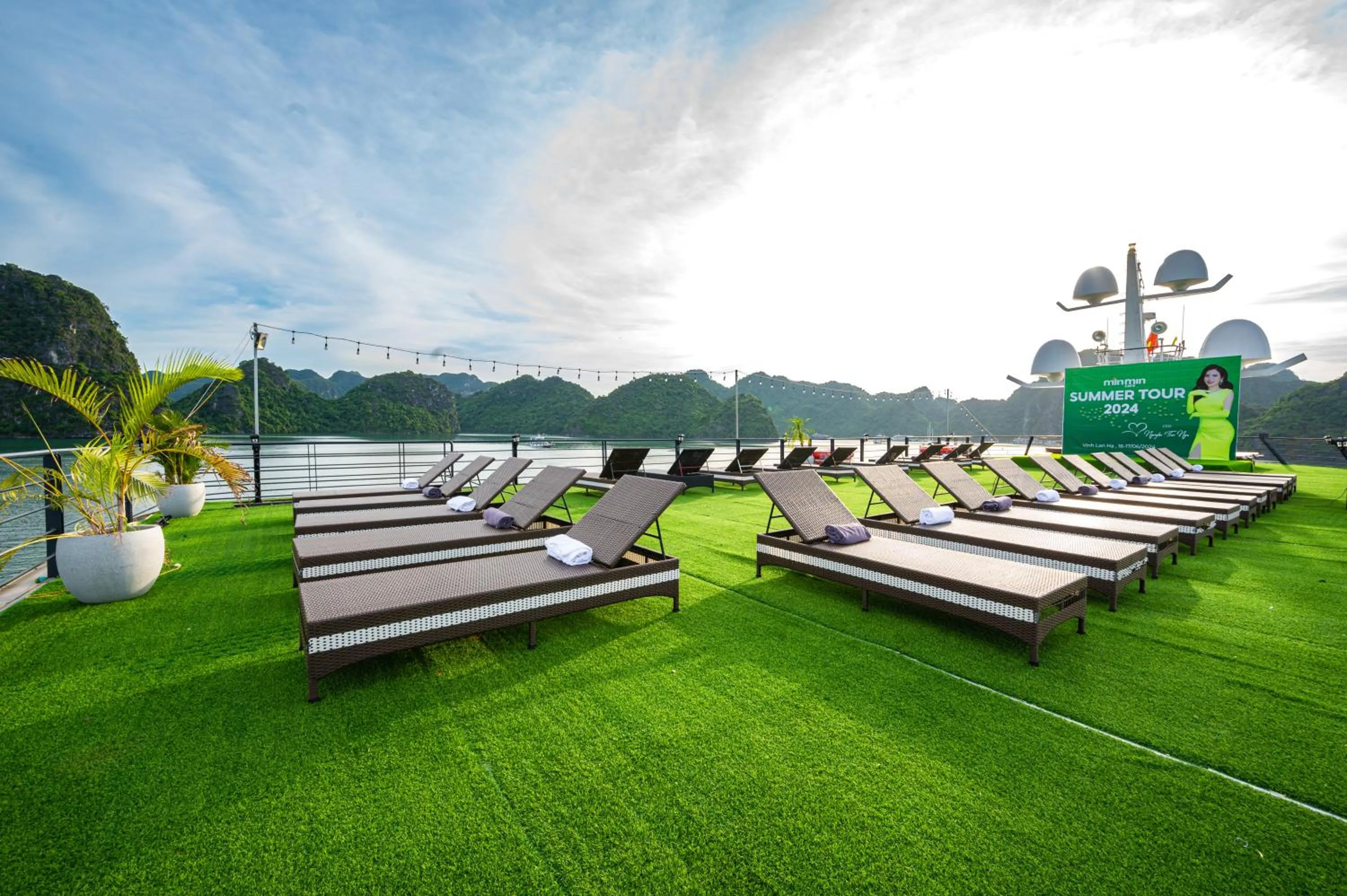 Property building in Venus Cruises Halong Bay by Venus Group