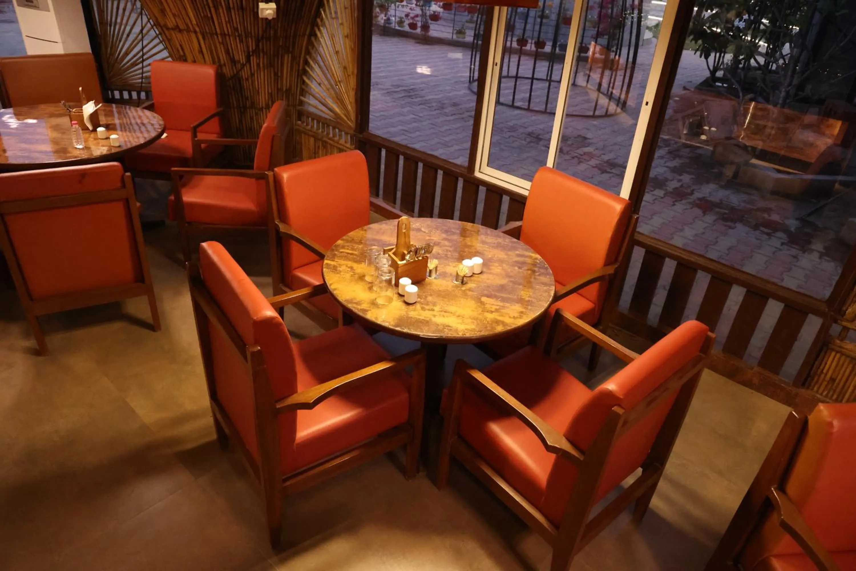 Restaurant/places to eat in DAN Resorts & Weddings