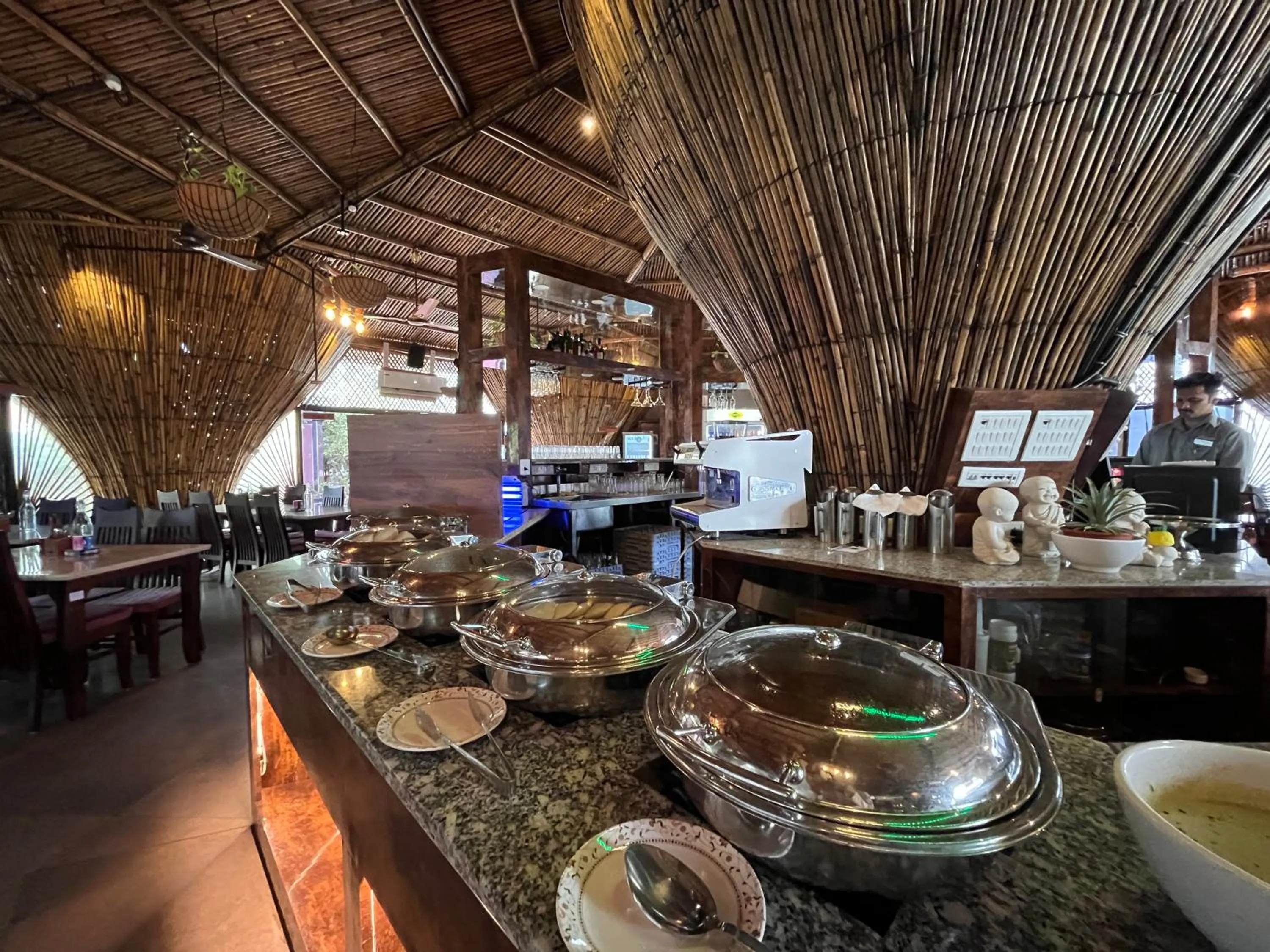 Restaurant/places to eat in DAN Resorts & Weddings