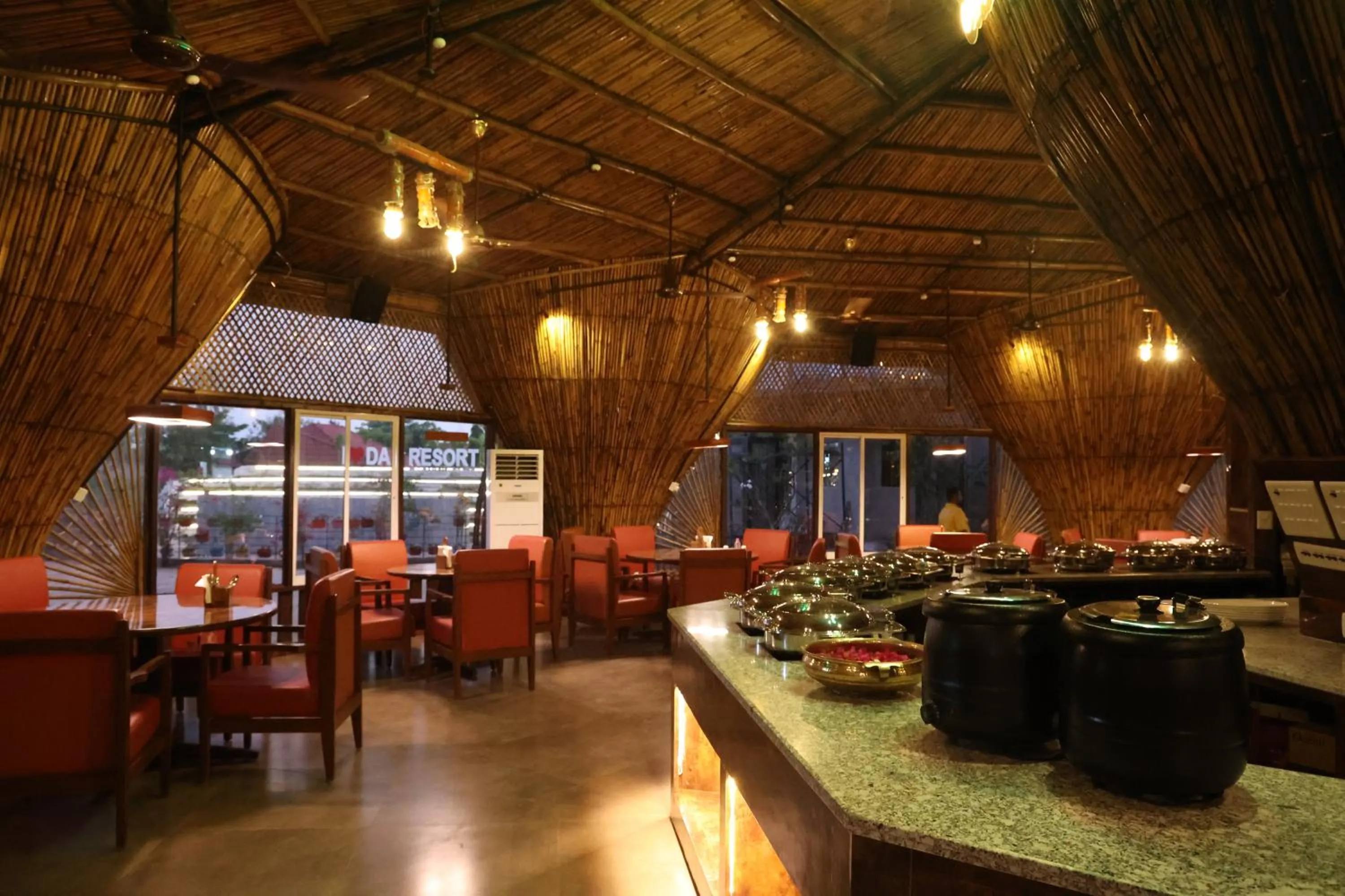 Restaurant/places to eat in DAN Resorts & Weddings