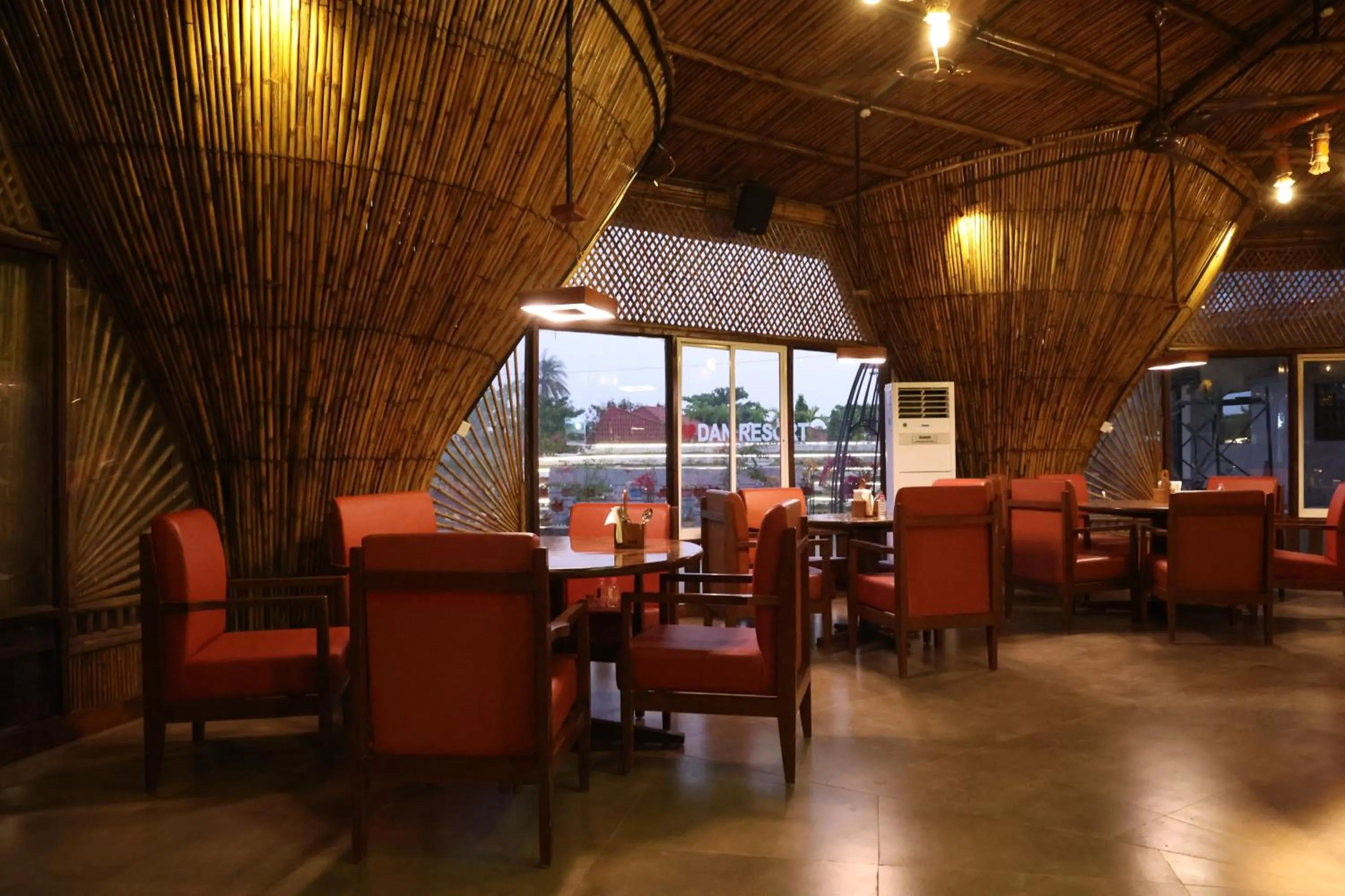 Restaurant/places to eat in DAN Resorts & Weddings
