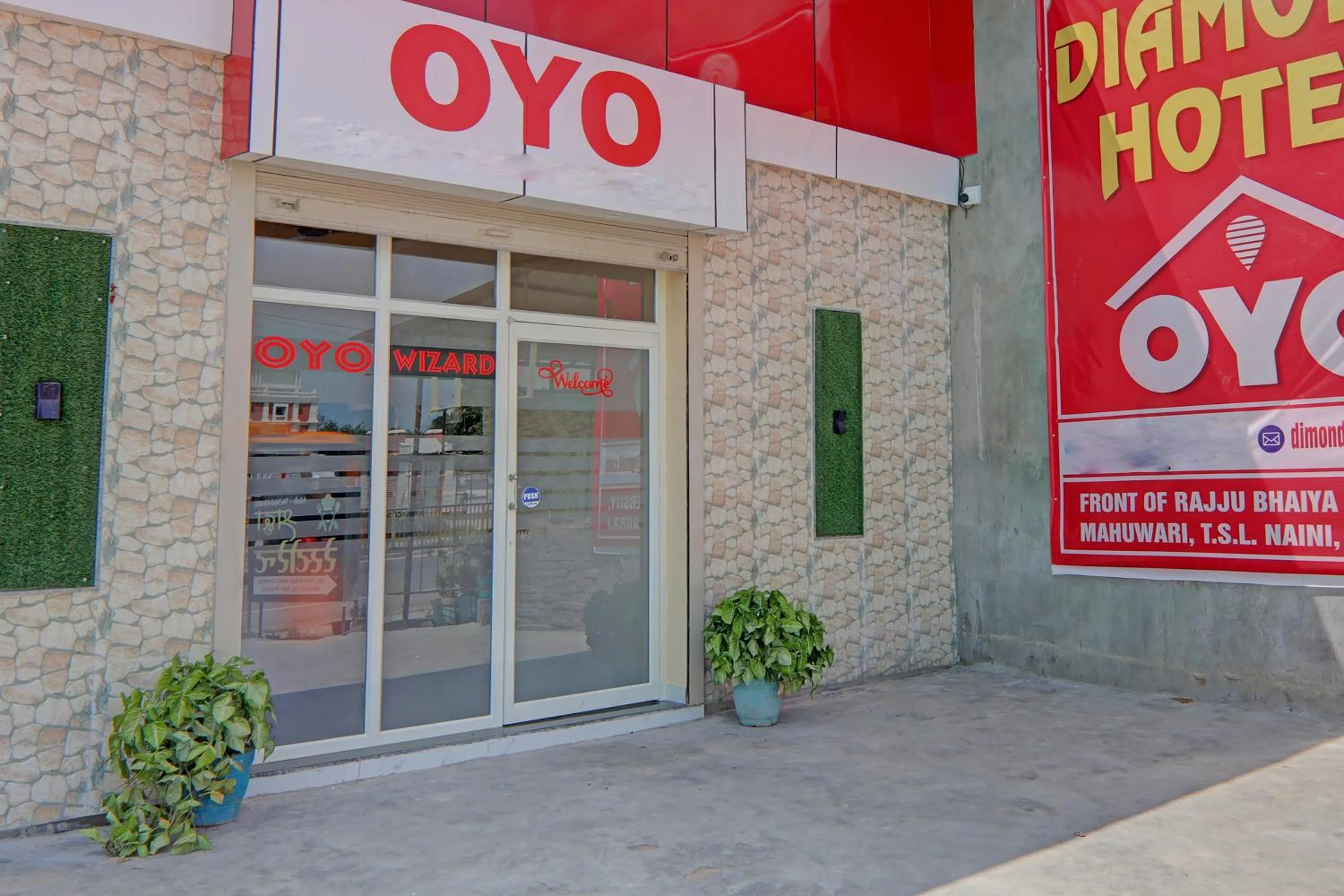 Facade/entrance in Hotel O Diamond