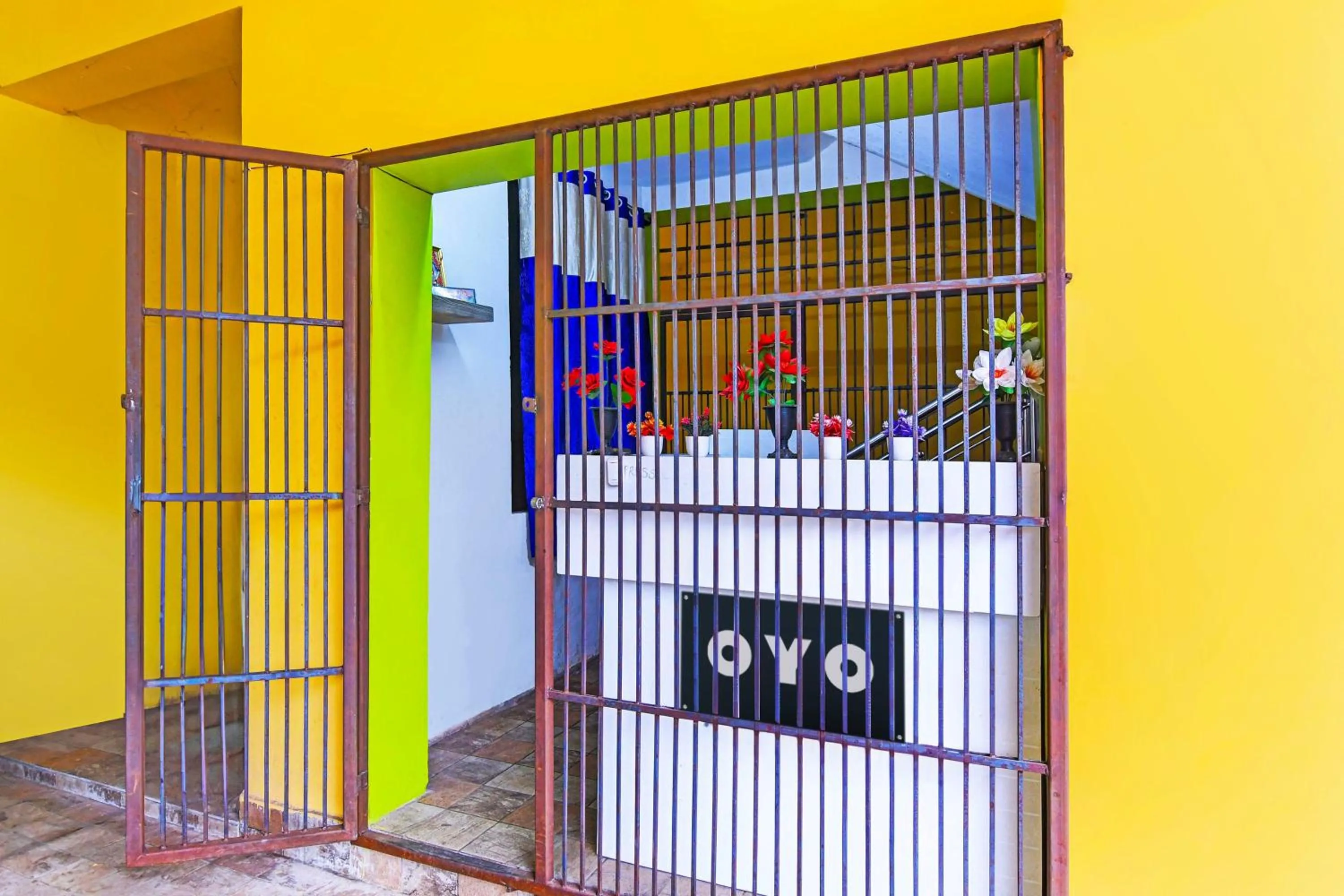 Lobby or reception in Hotel O Newmoon Inn