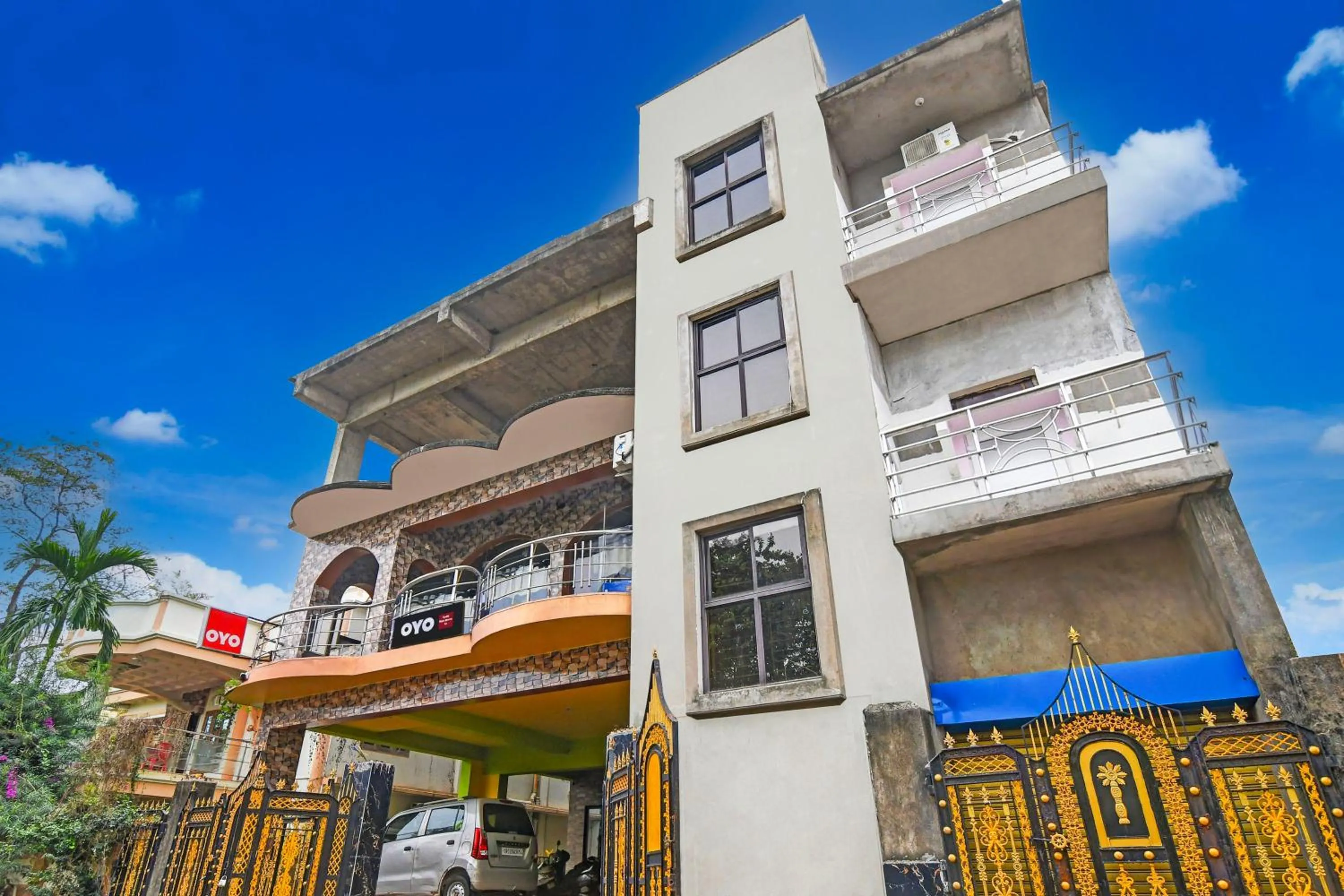 Facade/entrance in Hotel O Newmoon Inn