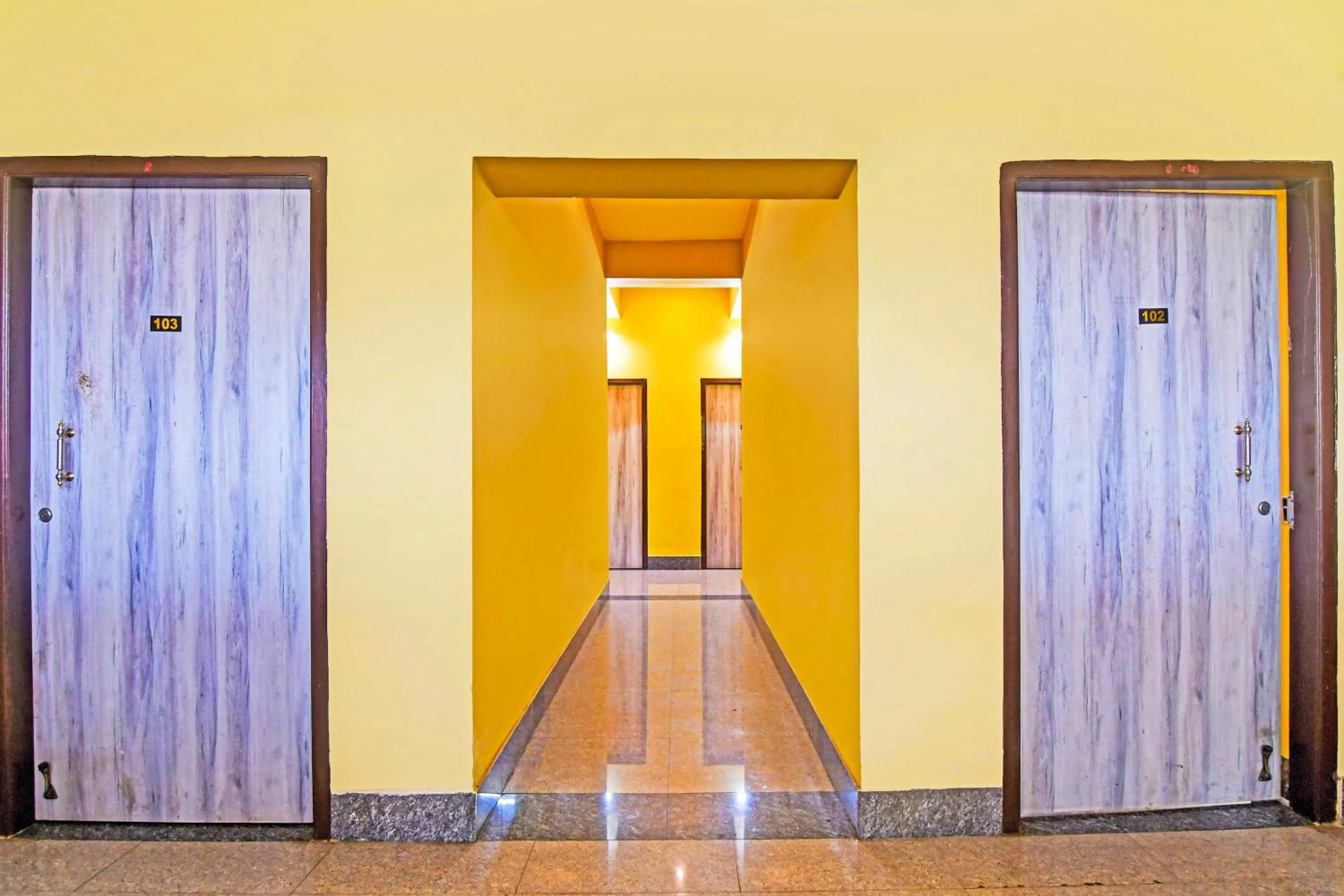 Lobby or reception in Hotel O Newmoon Inn