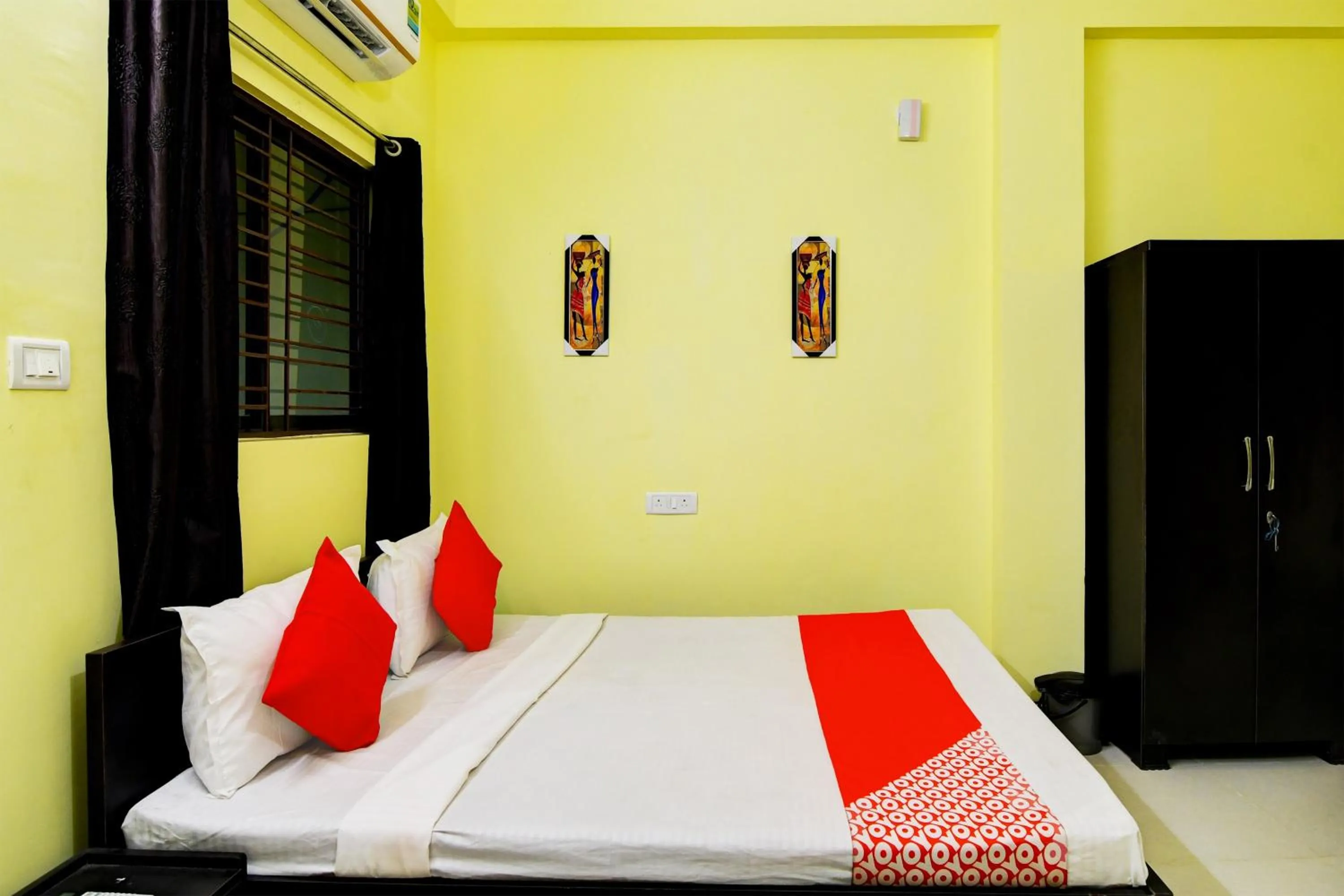 Bedroom in Hotel O Sri Balaji Guest House