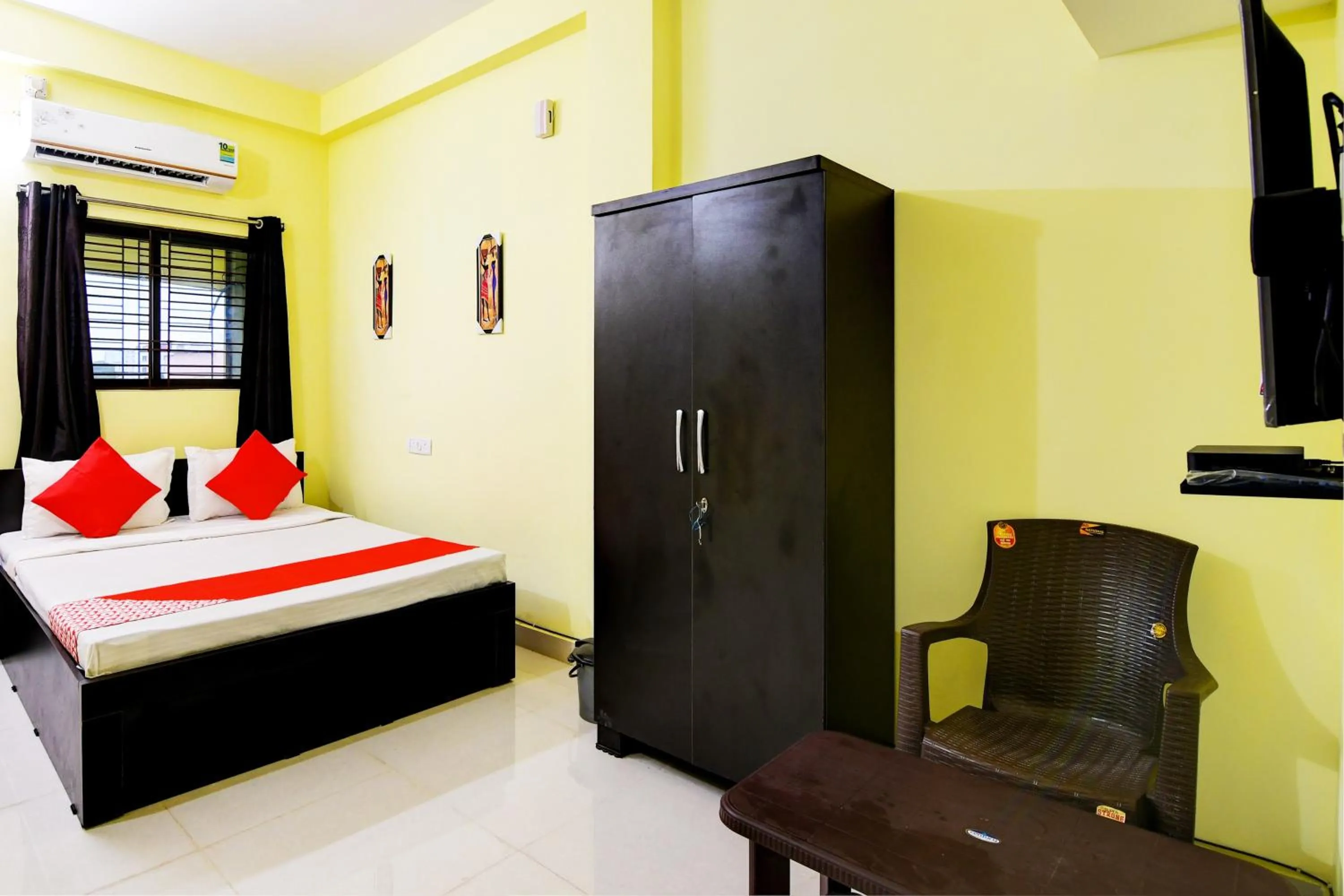 Bedroom in Hotel O Sri Balaji Guest House