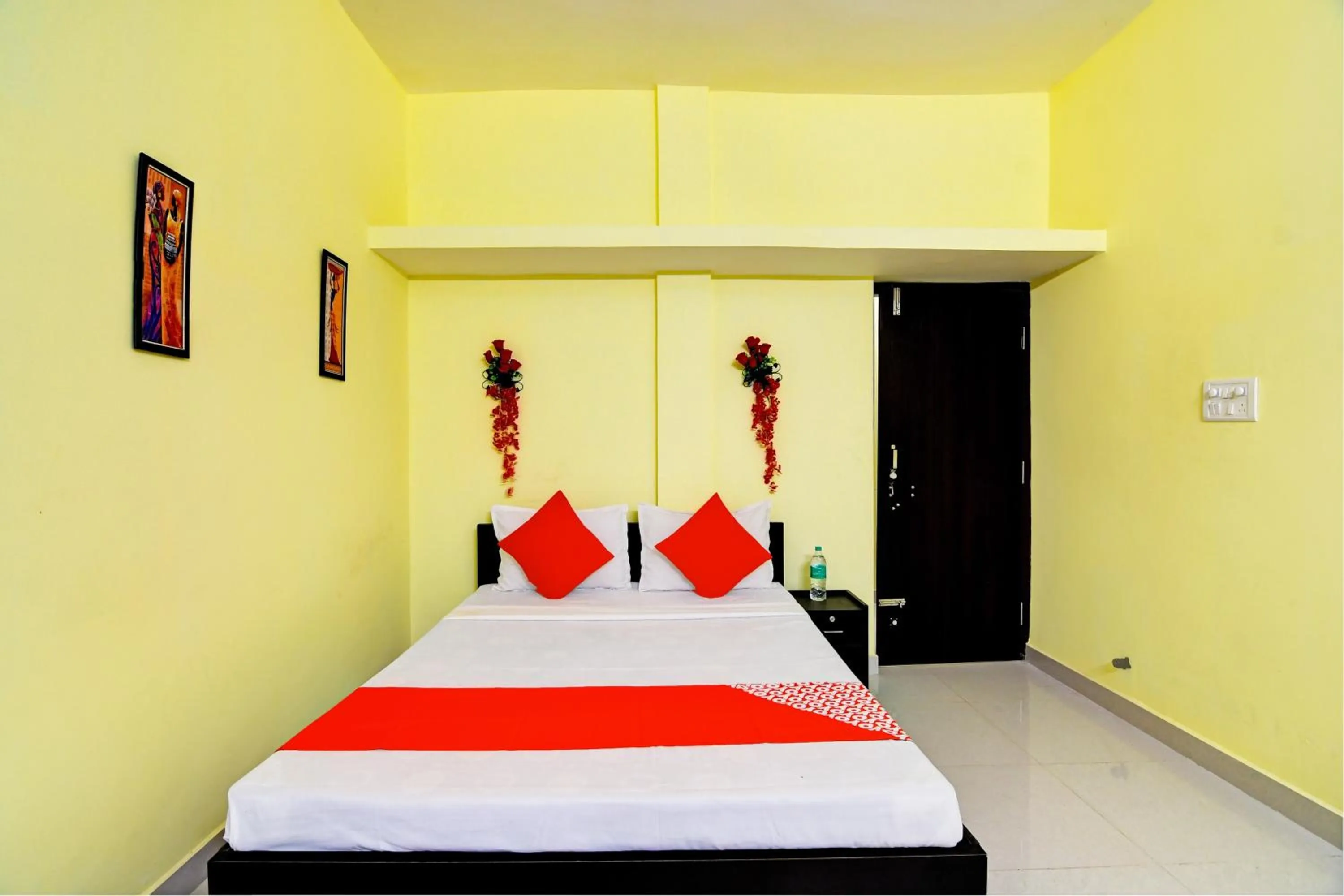 Bedroom in Hotel O Sri Balaji Guest House