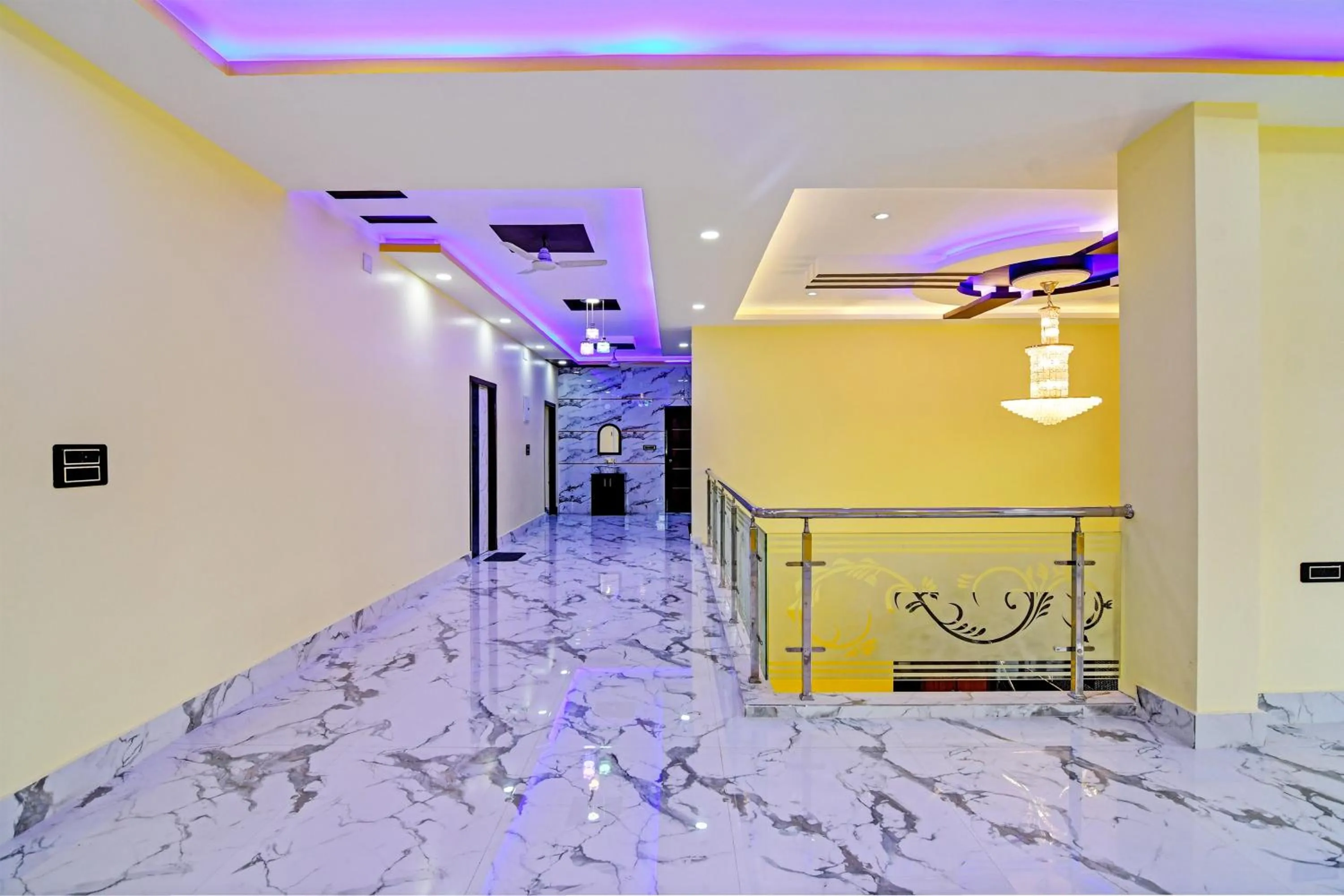 Lobby or reception in Hotel O SRI SAI PALACE