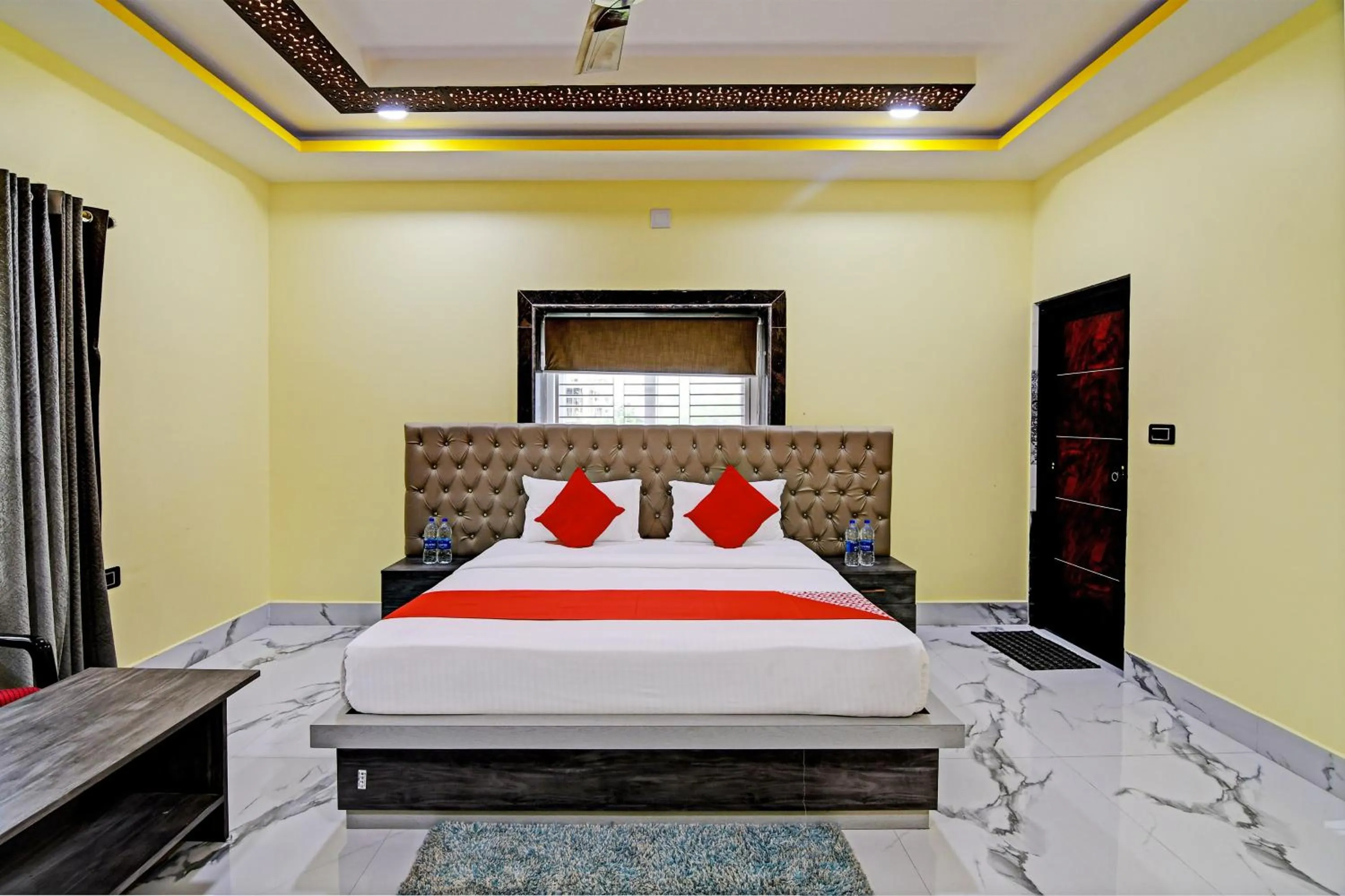 Bedroom in Hotel O SRI SAI PALACE