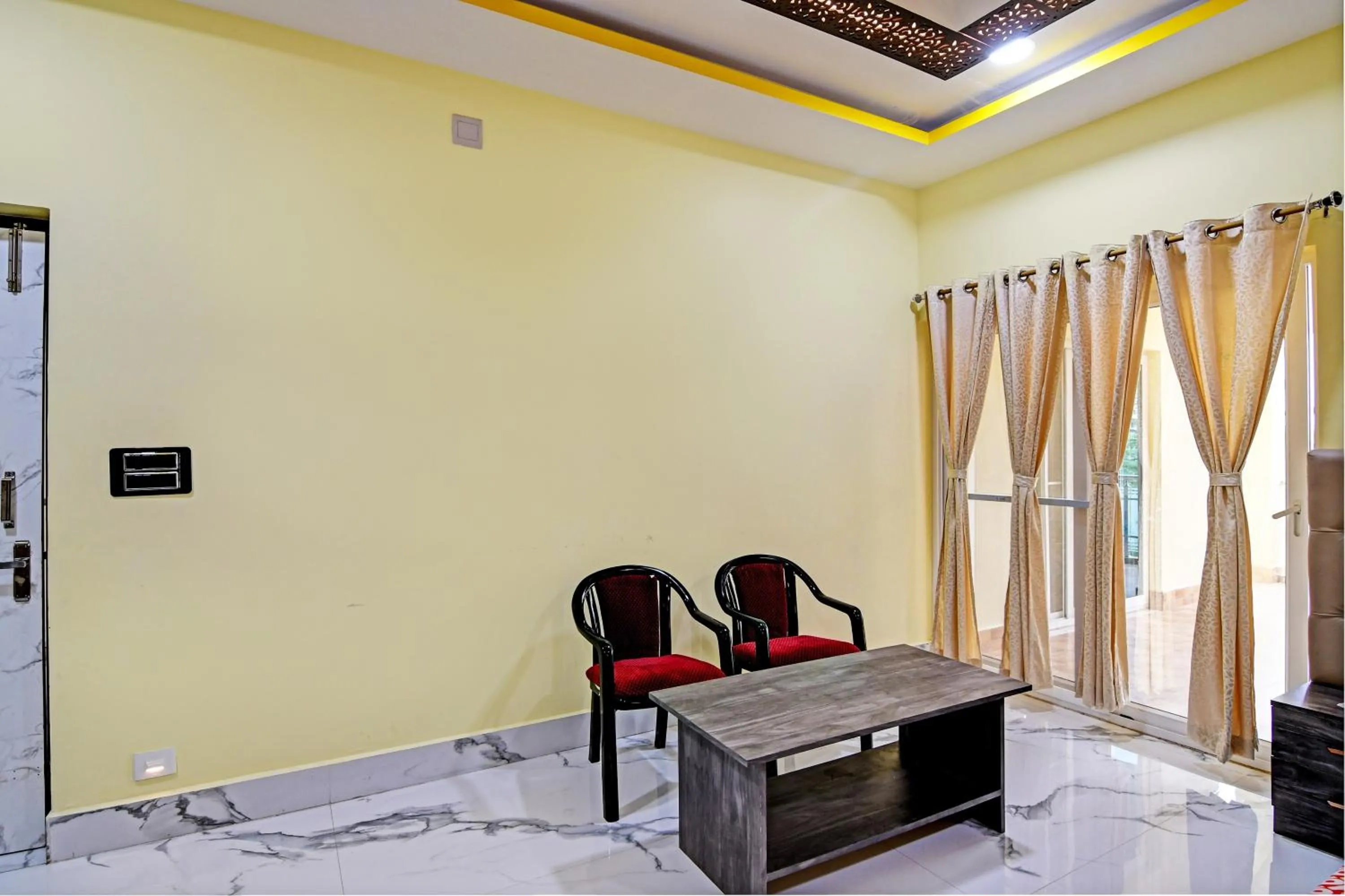 Lobby or reception in Hotel O SRI SAI PALACE